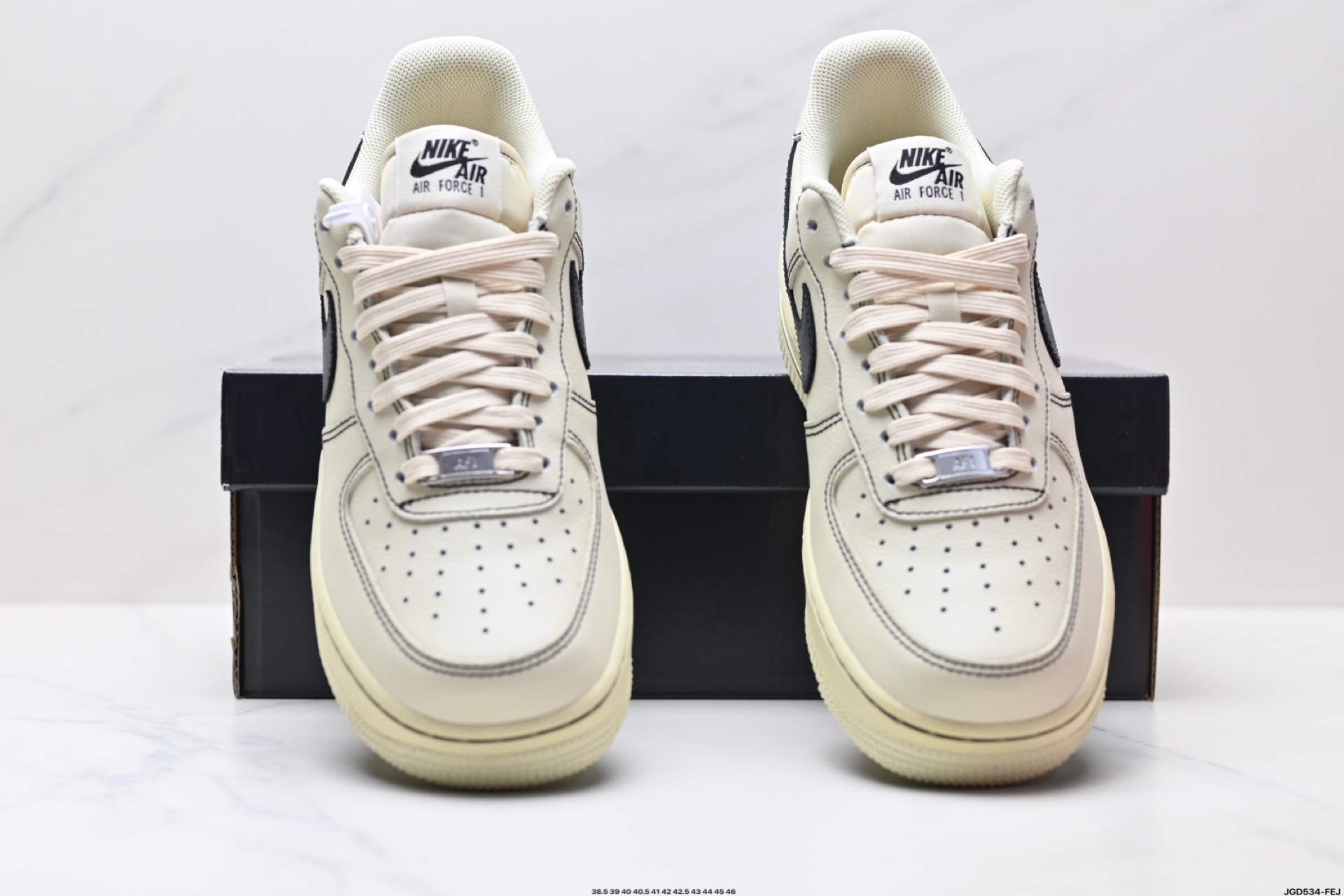 NIKE AIR FORCE 1‘07 LV8 HQ2037-200