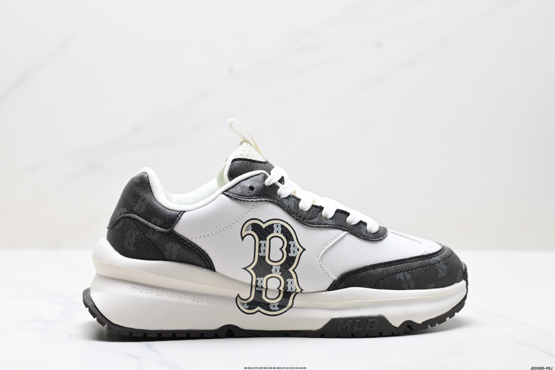 MLB Chunky Runner Classic Monogram: Zapatillas Casuales con Estilo y Comodidad 3 i1748625658079 5649 0 0
