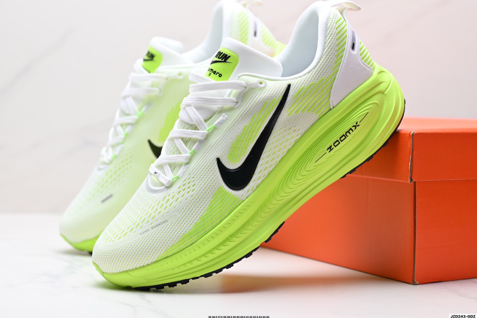 💰175
公司级✅Nike VOMERO 18 耐克 舒适减震防滑 低帮跑步鞋
全掌ReactX泡绵中底 前掌和后跟还配备了Air Zoom气垫单元 据说跑起来更快更舒适哦 这次最大的升级点 首次引入了ReactX泡绵
货号:HM6804-002
尺码:36 36.5 37.5 38 38.5 39 40 40.5 41 42 42.5 43 44 45
ID:JZD243-GDZ