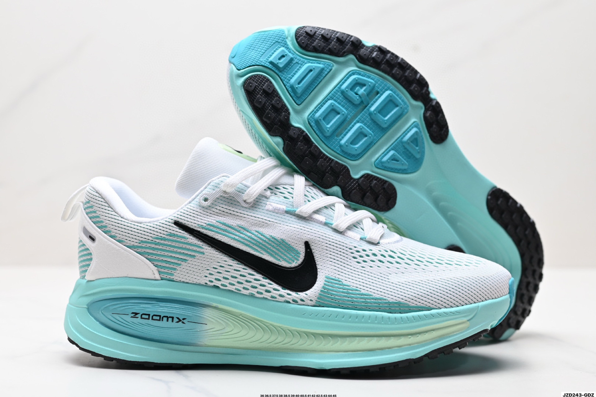 💰175
公司级✅Nike VOMERO 18 耐克 舒适减震防滑 低帮跑步鞋
全掌ReactX泡绵中底 前掌和后跟还配备了Air Zoom气垫单元 据说跑起来更快更舒适哦 这次最大的升级点 首次引入了ReactX泡绵
货号:HM6804-002
尺码:36 36.5 37.5 38 38.5 39 40 40.5 41 42 42.5 43 44 45
ID:JZD243-GDZ