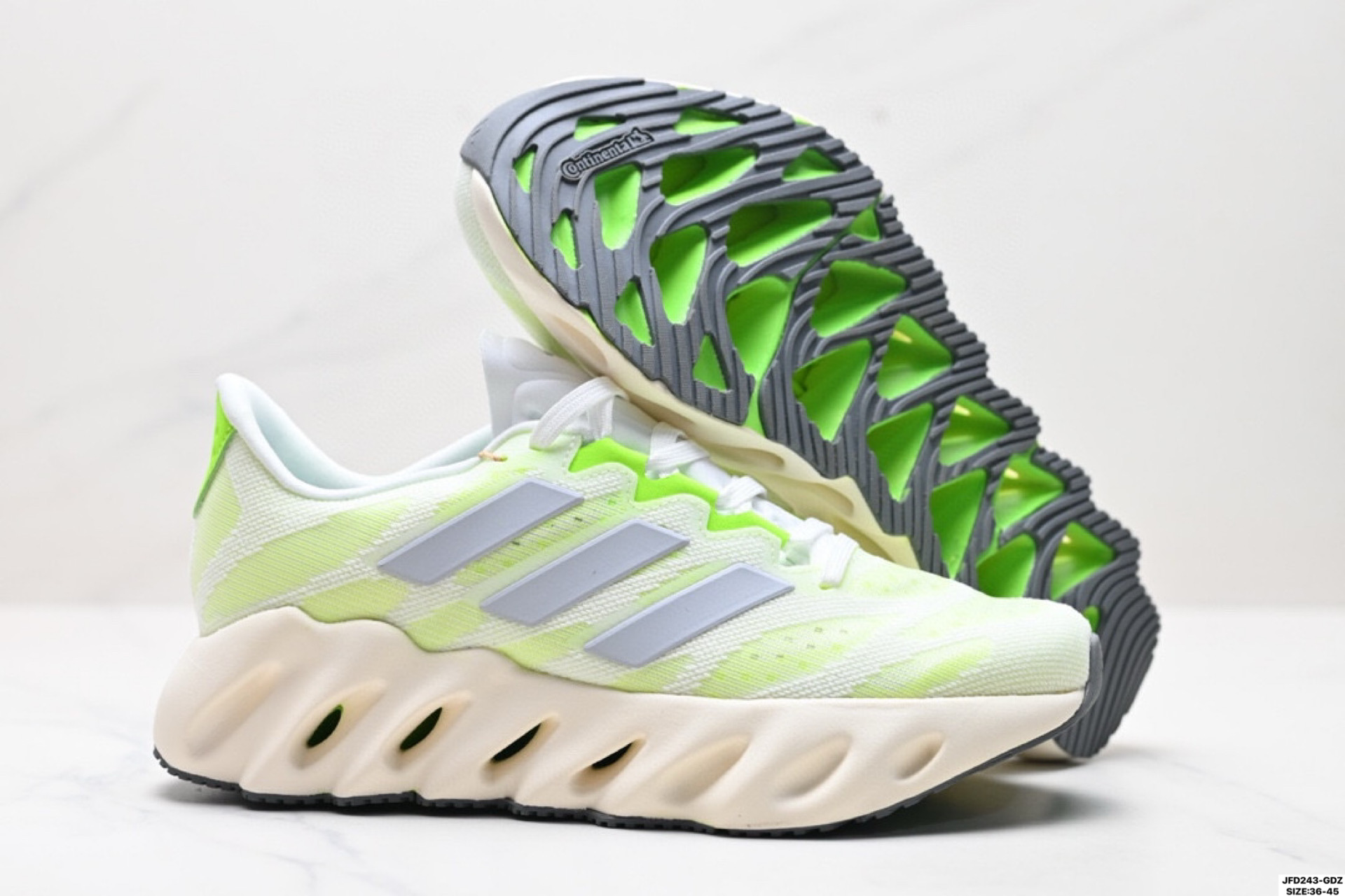 ADIDAS SWITCH FWD M阿尔法系列 真爆 休闲运动套脚慢跑鞋  FZ5621