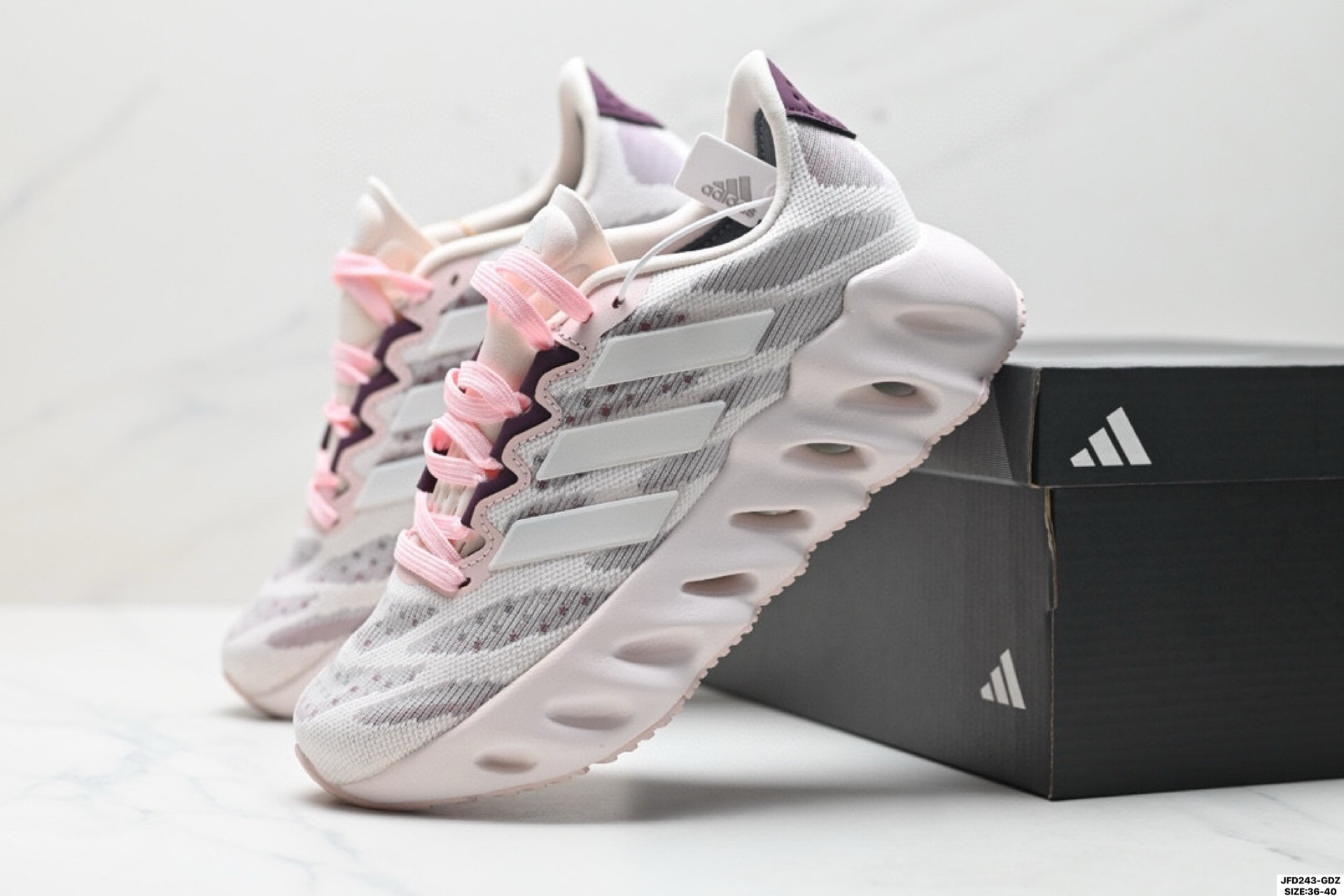 ADIDAS SWITCH FWD M阿尔法系列 真爆 休闲运动套脚慢跑鞋 FZ5621-Chinese UA Cheap High Quatity Brand Clothes Bags handbags Sneakers wholesale wholesaler seller from China Factory suppliers Fashion Clothing Shoes best Quality Beautiful Price ADIDAS SWITCH FWD M阿尔法系列 真爆 休闲运动套脚慢跑鞋 FZ5621