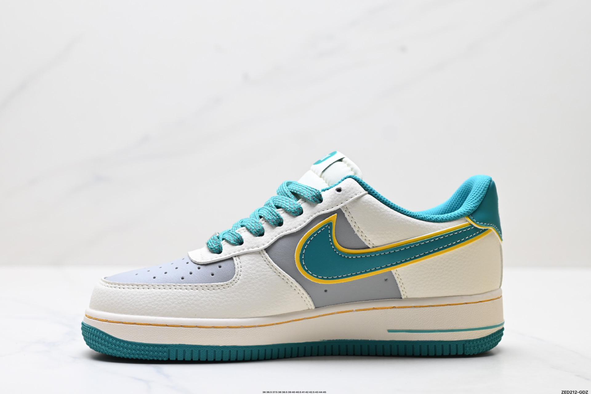 NIKE AIR FORCE 1‘07  SS1168-208