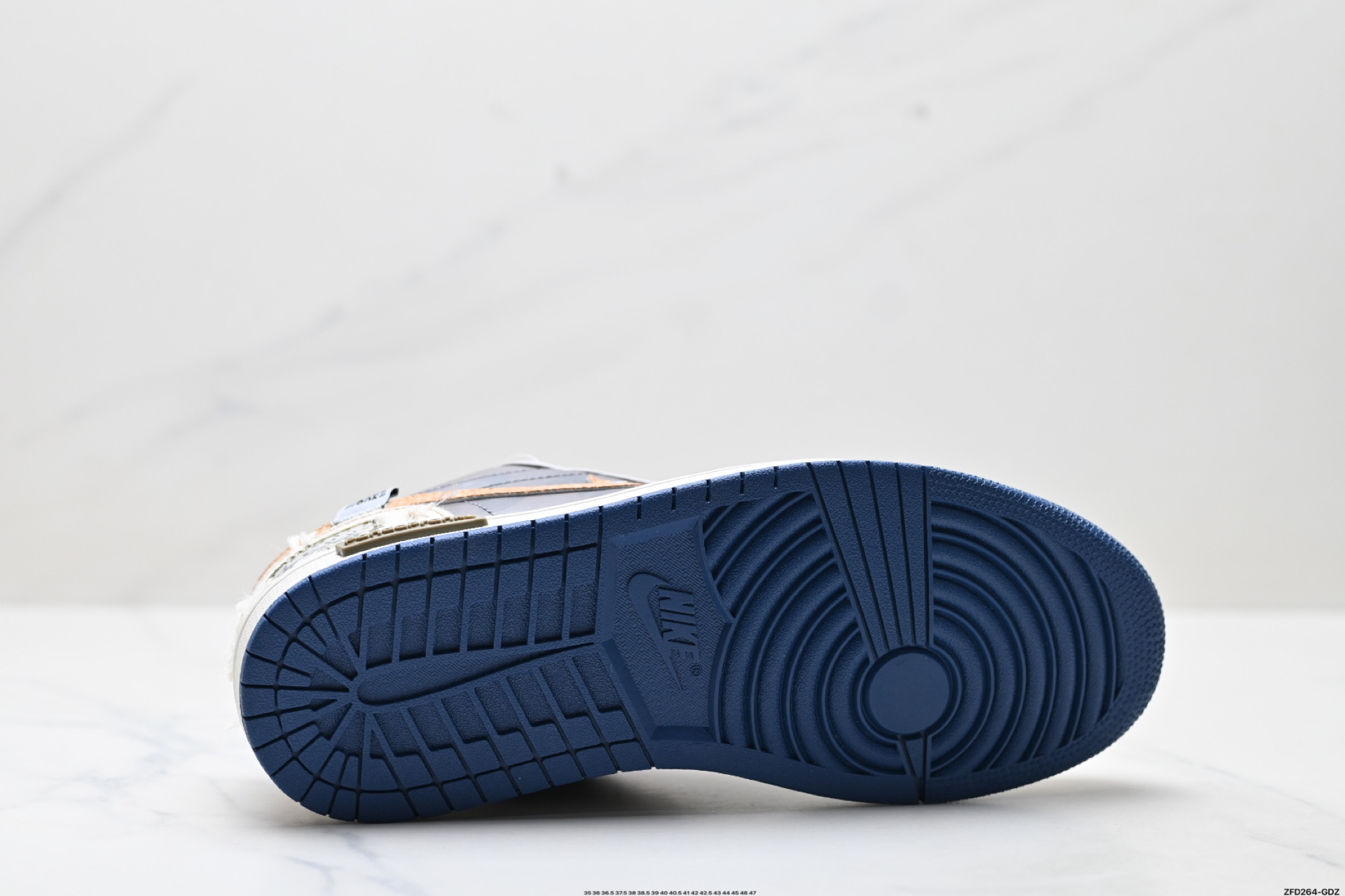 Nike Air Jordan 1 Low AJ1乔1低帮休闲板鞋 553558-414