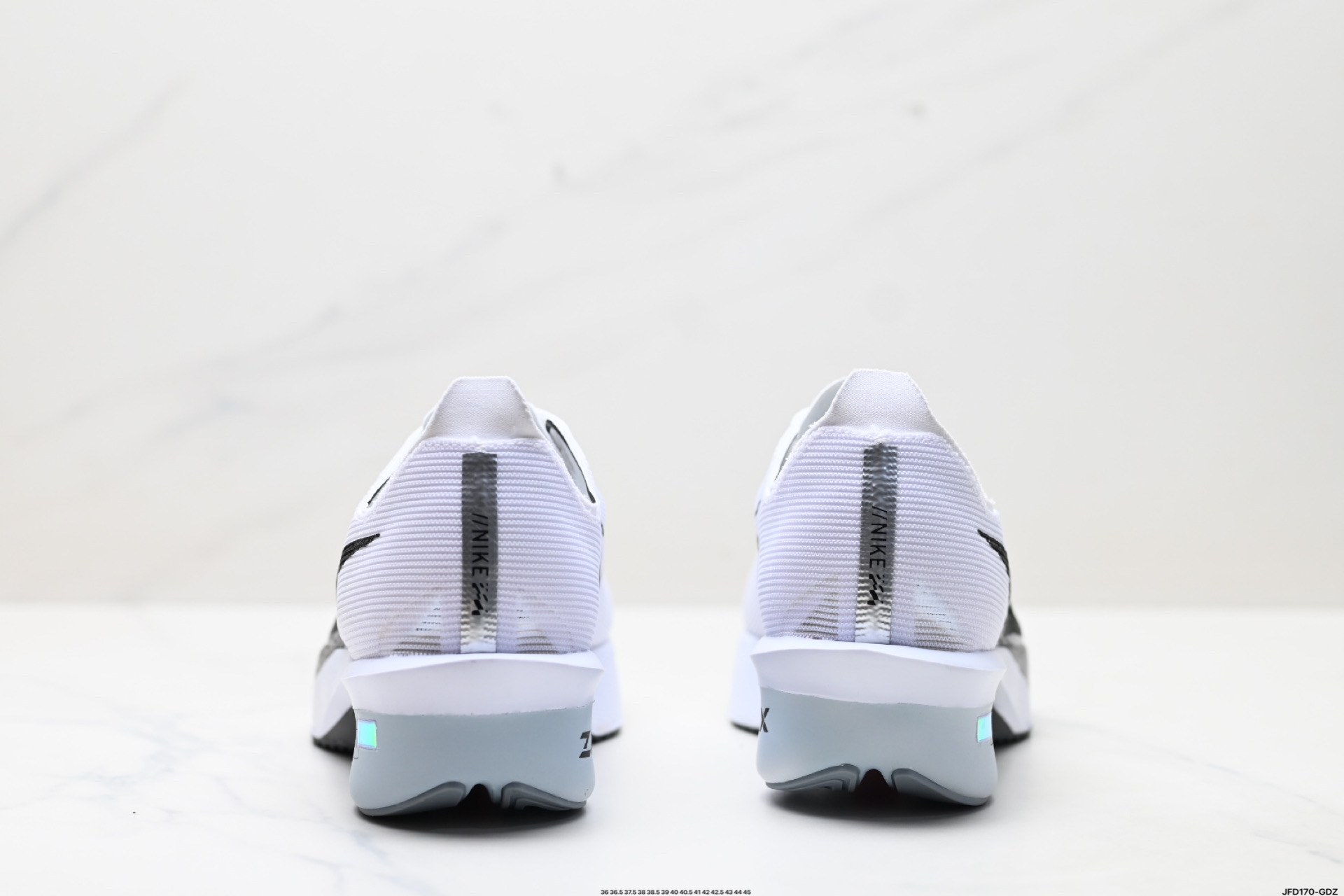 Nike ZoomX Vaporfly NEXT% 4耐克 轻量化 网面透气运动鞋  HF6411-100