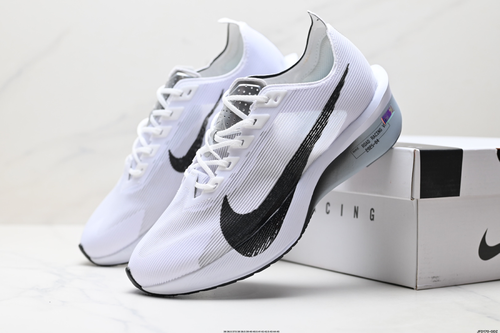 Nike ZoomX Vaporfly NEXT% 4耐克 轻量化 网面透气运动鞋  HF6411-100
