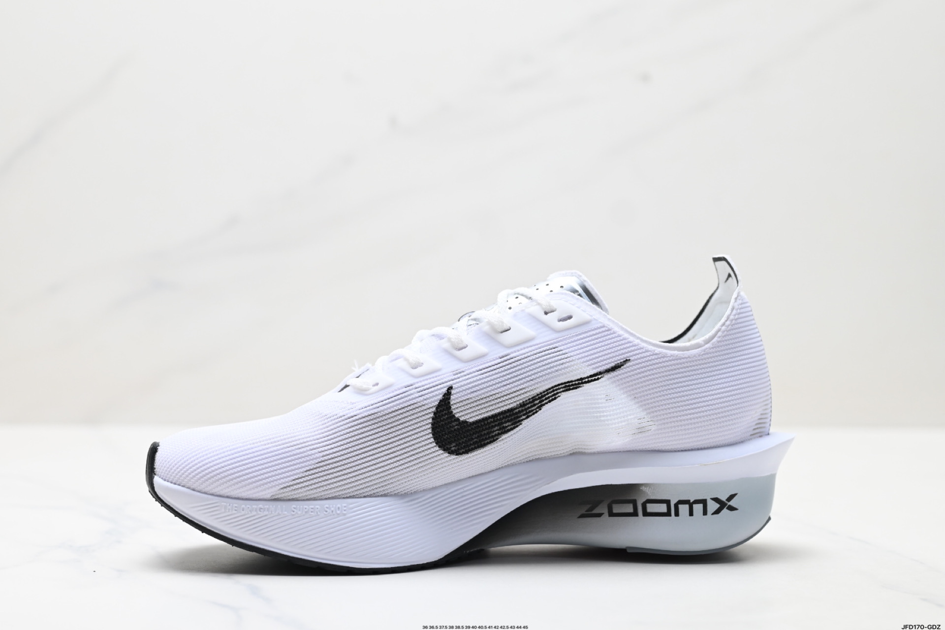 Nike ZoomX Vaporfly NEXT% 4耐克 轻量化 网面透气运动鞋  HF6411-100