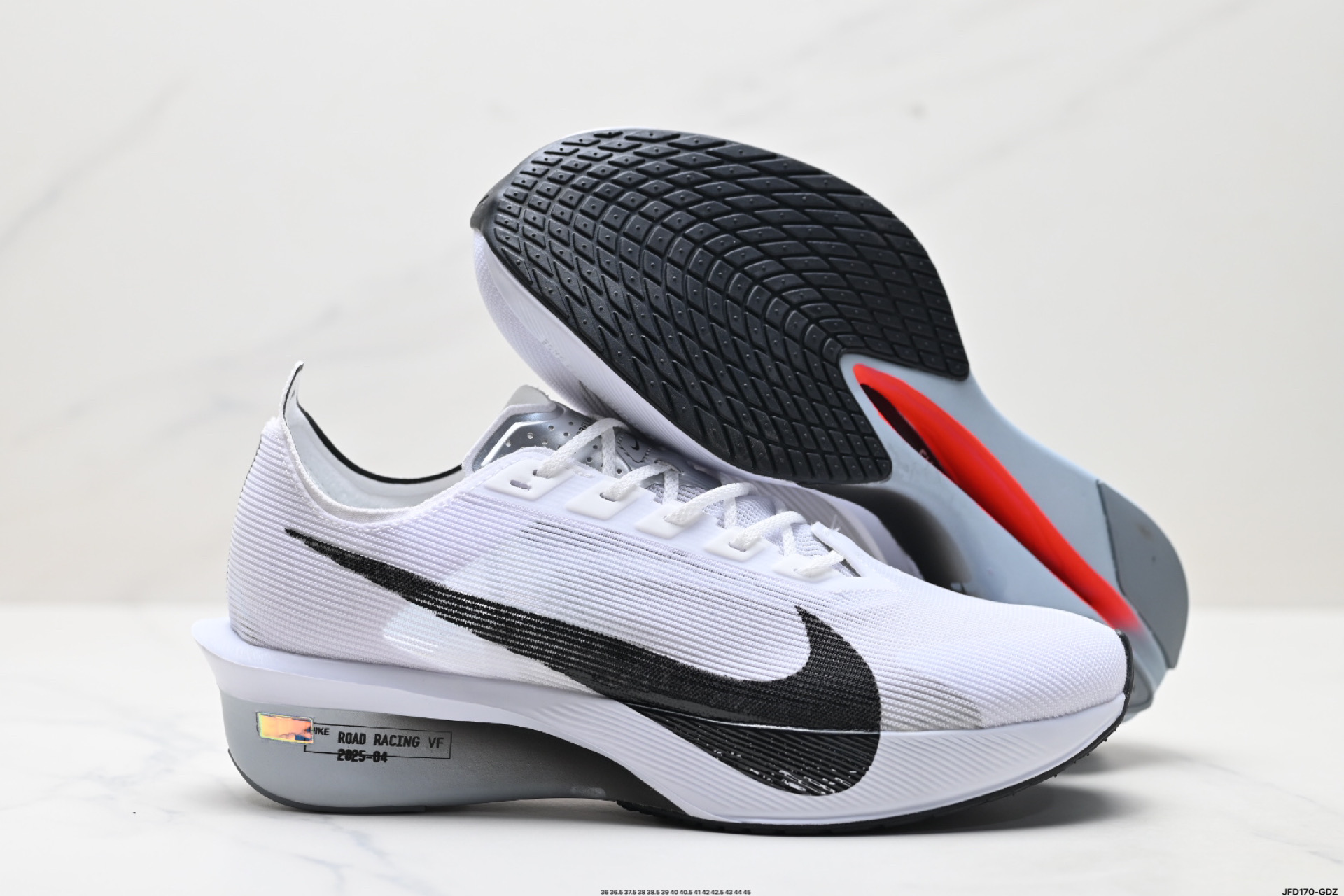 Nike ZoomX Vaporfly NEXT% 4耐克 轻量化 网面透气运动鞋  HF6411-100
