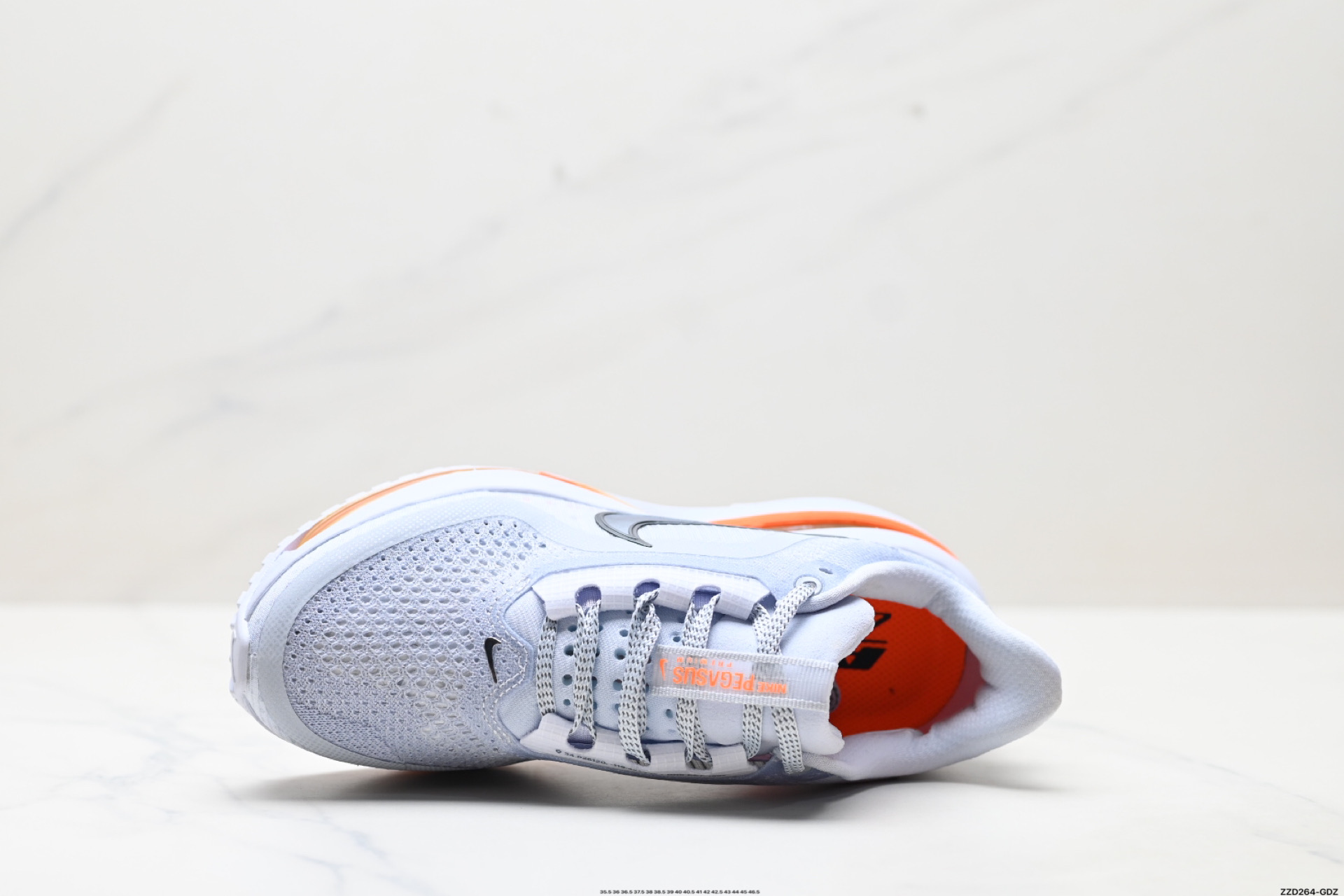 Nike Air Zoom Pegasus Premium: Amortiguación y estilo para tus carreras diarias 3 i1748794484975 6071 0 1