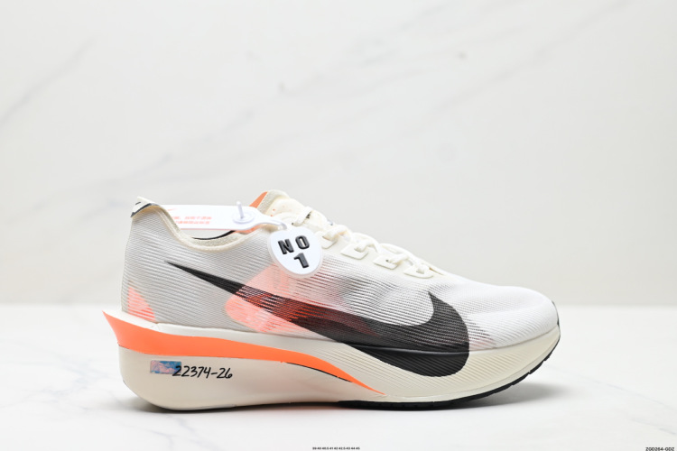 Nike ZoomX Vaporfly NEXT% 4 - נעליים לריצה מנועמים ונושמים 1 Nike ZoomX Vaporfly NEXT% 4 – נעליים לריצה מנועמים ונושמים