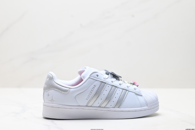 Adidas Originals Superstar Low Top Casual Sneakers - Classic & Versatile 1 Adidas Originals Superstar Low Top Casual Sneakers – Classic & Versatile