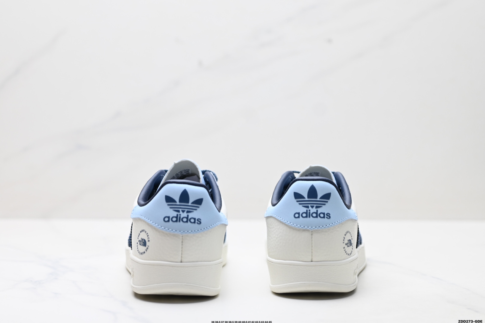 Adidas Originals Gazelle indoor ‘DIY‘定制 系列 阿迪达斯 三叶草绅士德训足球风百搭低帮休闲运动板鞋  DD6609