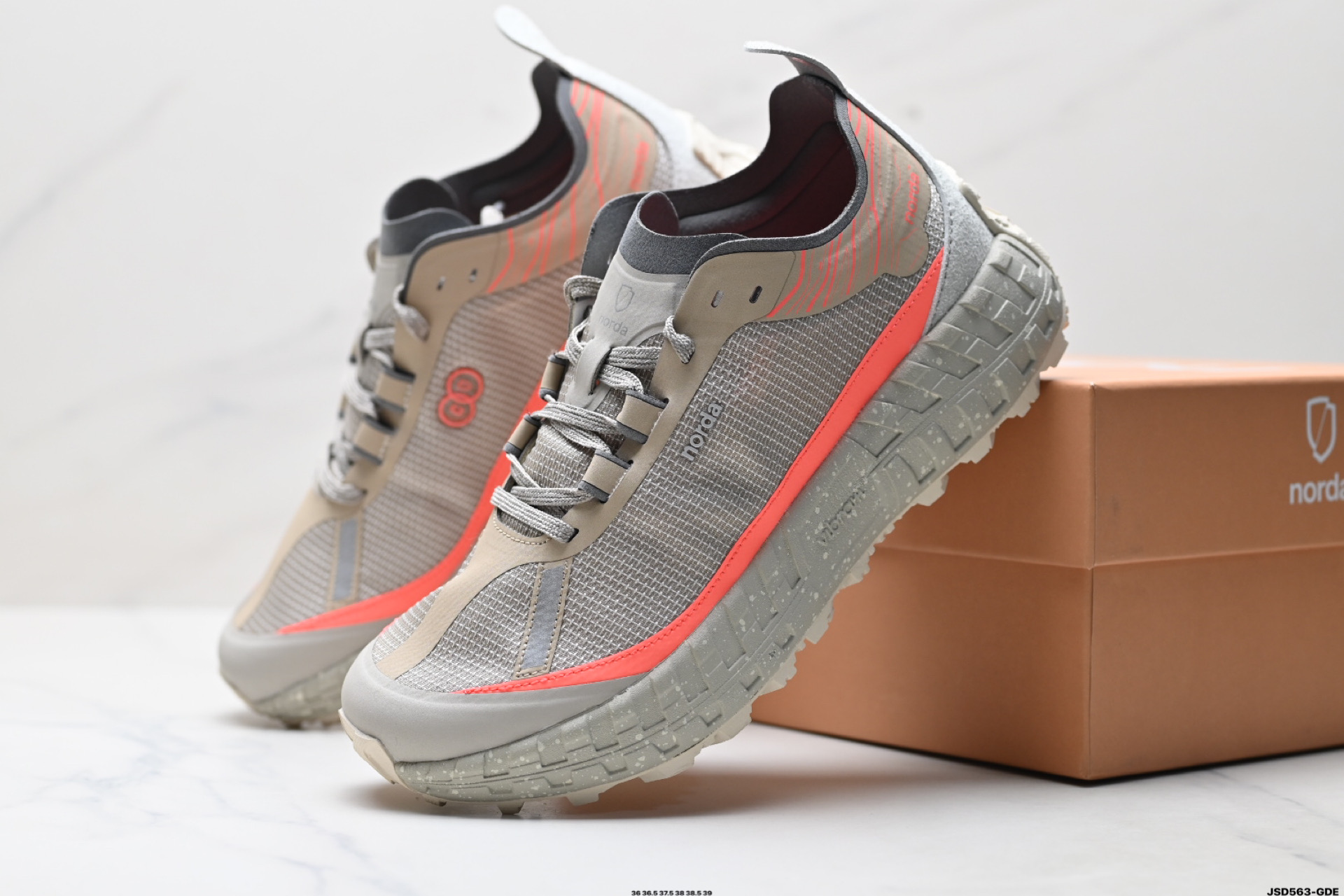 NORDA 001 厚底系带耐磨 低帮 户外 越野登山功能鞋 舒适鞋面  NORDA001-M-STLTHBLK-8