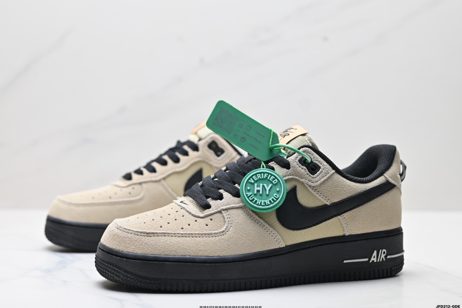 NIKE AIR FORCE 1‘07  HV6526-200