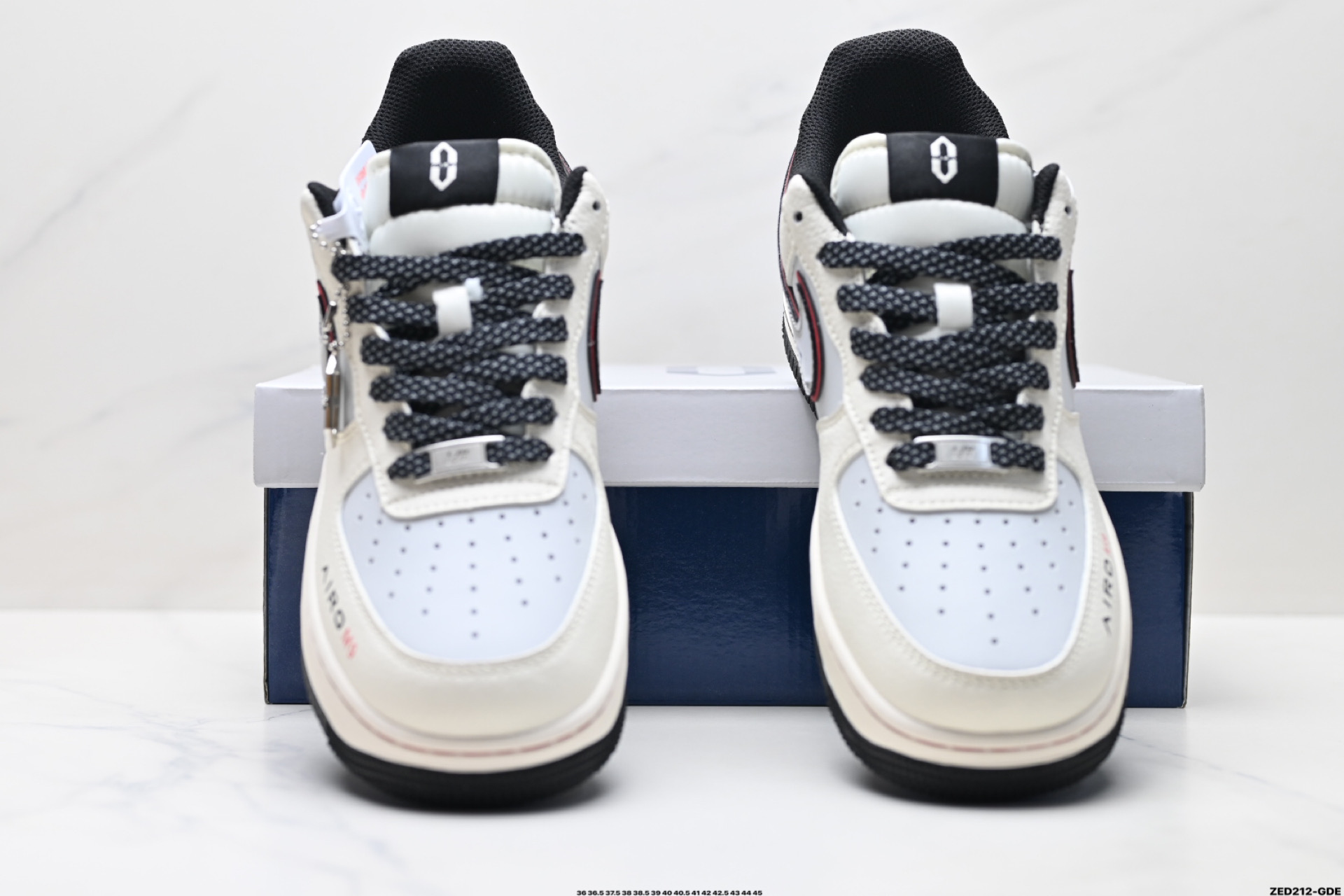 NIKE AIR FORCE 1‘07  XS1958-609