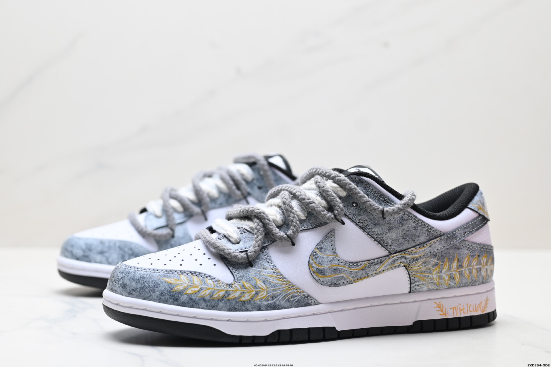 NK Dunk Low Retro “DIY高端定制” 低帮休闲运动板鞋  DD1391-100