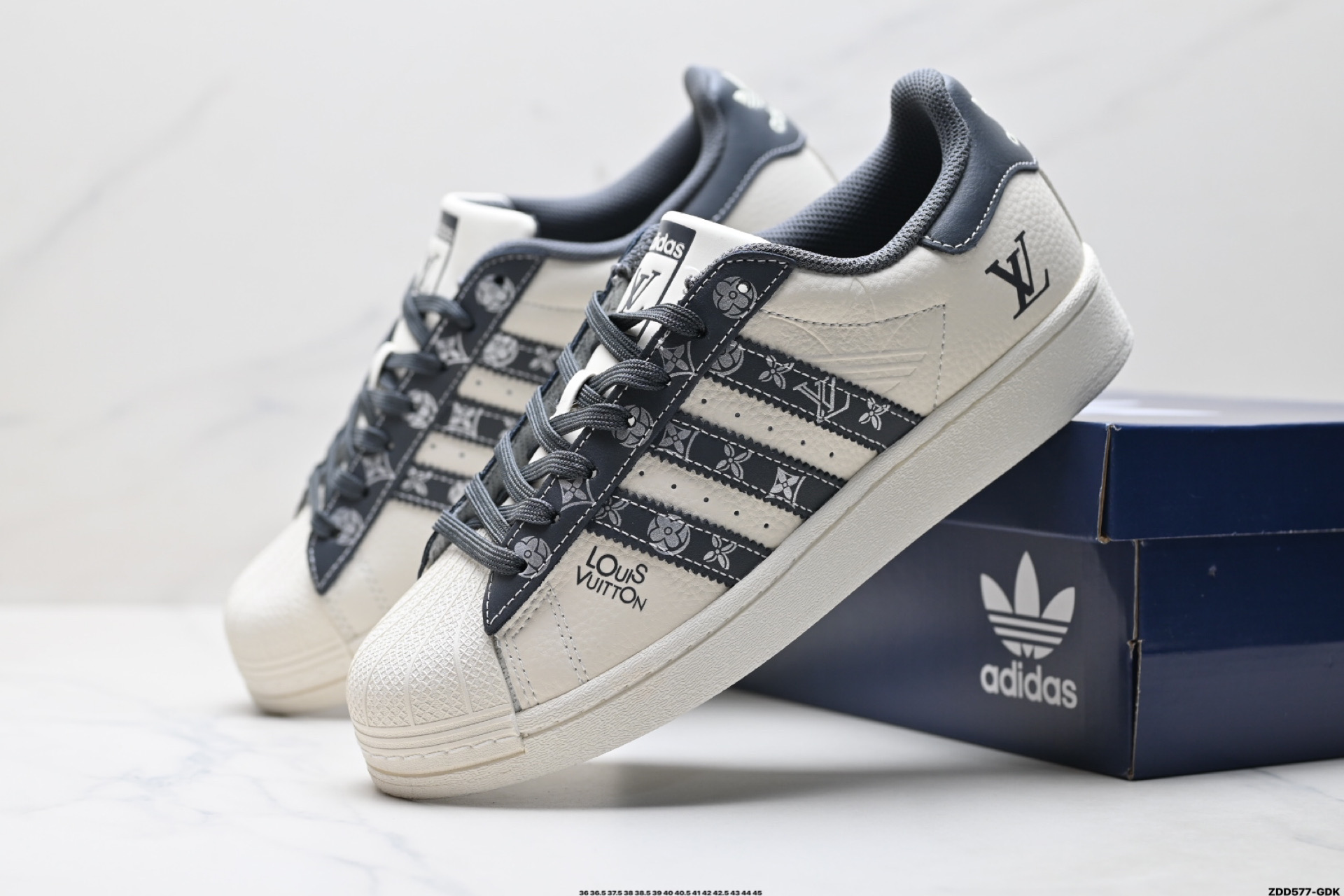 Adidas Originals Superstar 阿迪达斯 三叶草 贝壳头’DIY’系列低帮经典百搭休闲运动板鞋  AD8009