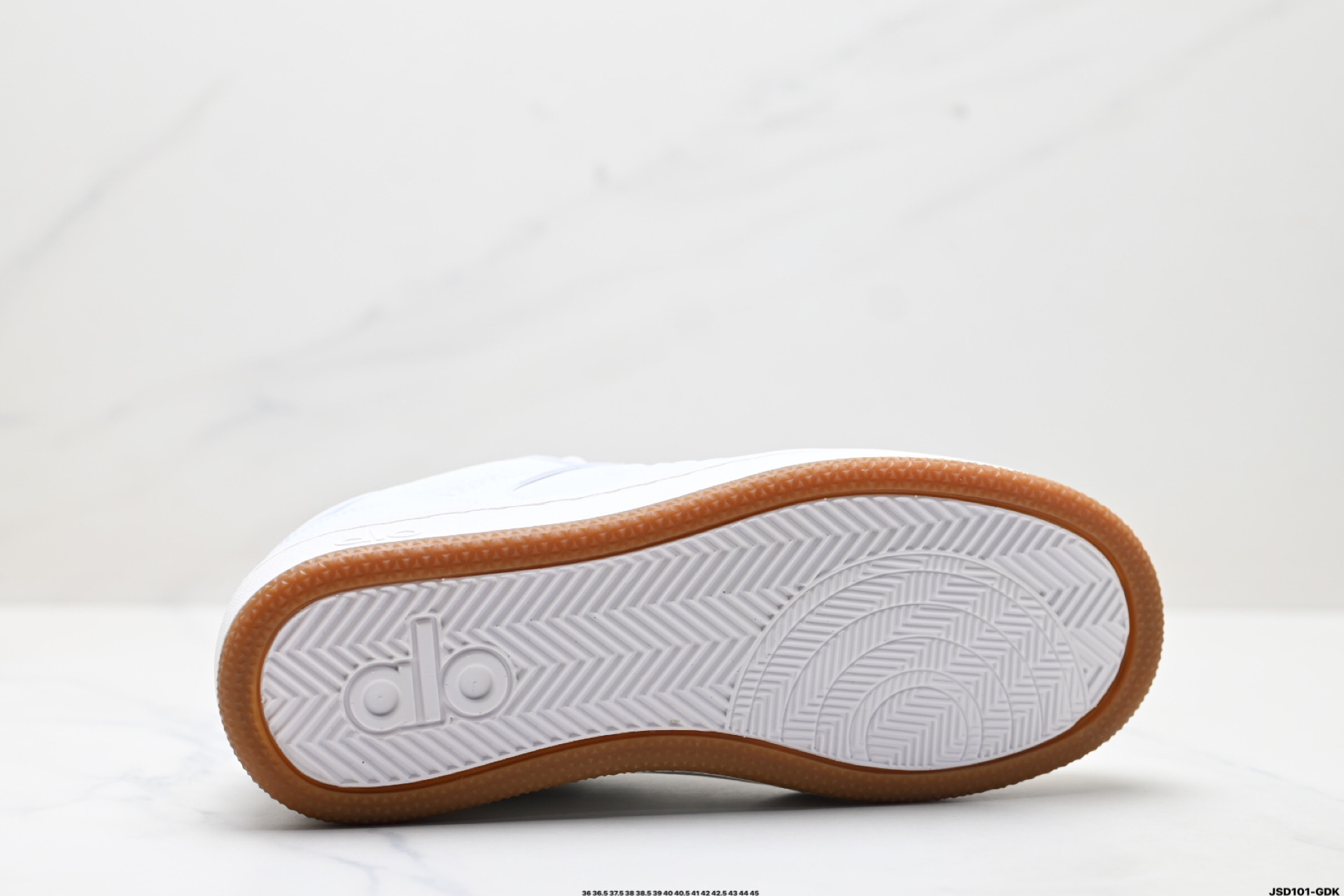 Alo Yoga Recovery Mode 百搭轻便 防滑减震低帮板鞋-Chinese UA Cheap High Quatity Brand Clothes Bags handbags Sneakers wholesale wholesaler seller from China Factory suppliers Fashion Clothing Shoes best Quality Beautiful Price Alo Yoga Recovery Mode 百搭轻便 防滑减震低帮板鞋