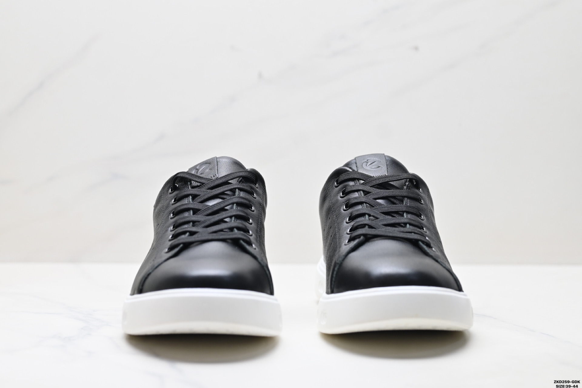 Ecco爱步 街头720系列 牛皮革 舒适百搭 户外休闲 低帮 板鞋 520884-Chinese UA Cheap High Quatity Brand Clothes Bags handbags Sneakers wholesale wholesaler seller from China Factory suppliers Fashion Clothing Shoes best Quality Beautiful Price Ecco爱步 街头720系列 牛皮革 舒适百搭 户外休闲 低帮 板鞋 520884