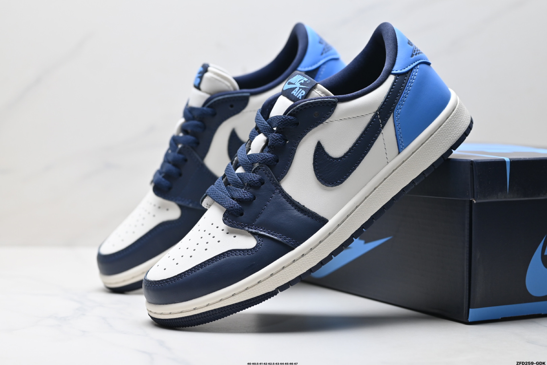 Nike Air Jordan 1 Low AJ1乔1低帮休闲板鞋 CZ0790-400-High Quatity Cheap Brand wholesale wholesaler seller Clothes Bags handbags Sneakers Top Fashion Clothing Shoes from China Factory Chinese suppliers best Quality Beautiful Price Nike Air Jordan 1 Low AJ1乔1低帮休闲板鞋 CZ0790-400