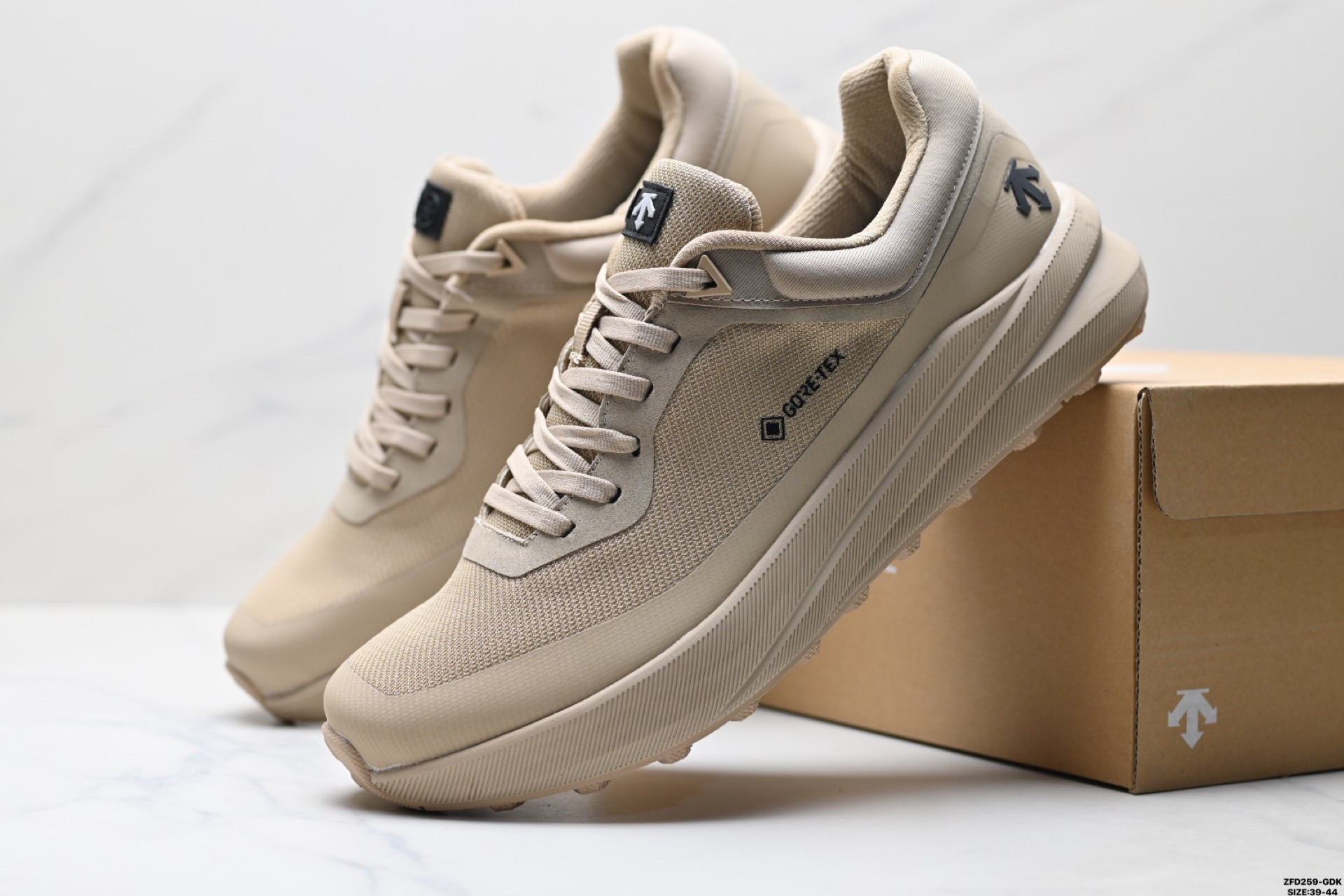 迪桑特DESCENTE EASE AIR JR GORE-TEX 时尚 舒适 百搭 防滑耐磨 低帮 生活休闲鞋 Y5233RRN22-Chinese UA Cheap High Quatity Brand Clothes Bags handbags Sneakers wholesale wholesaler seller from China Factory suppliers Fashion Clothing Shoes best Quality Beautiful Price 迪桑特DESCENTE EASE AIR JR GORE-TEX 时尚 舒适 百搭 防滑耐磨 低帮 生活休闲鞋 Y5233RRN22