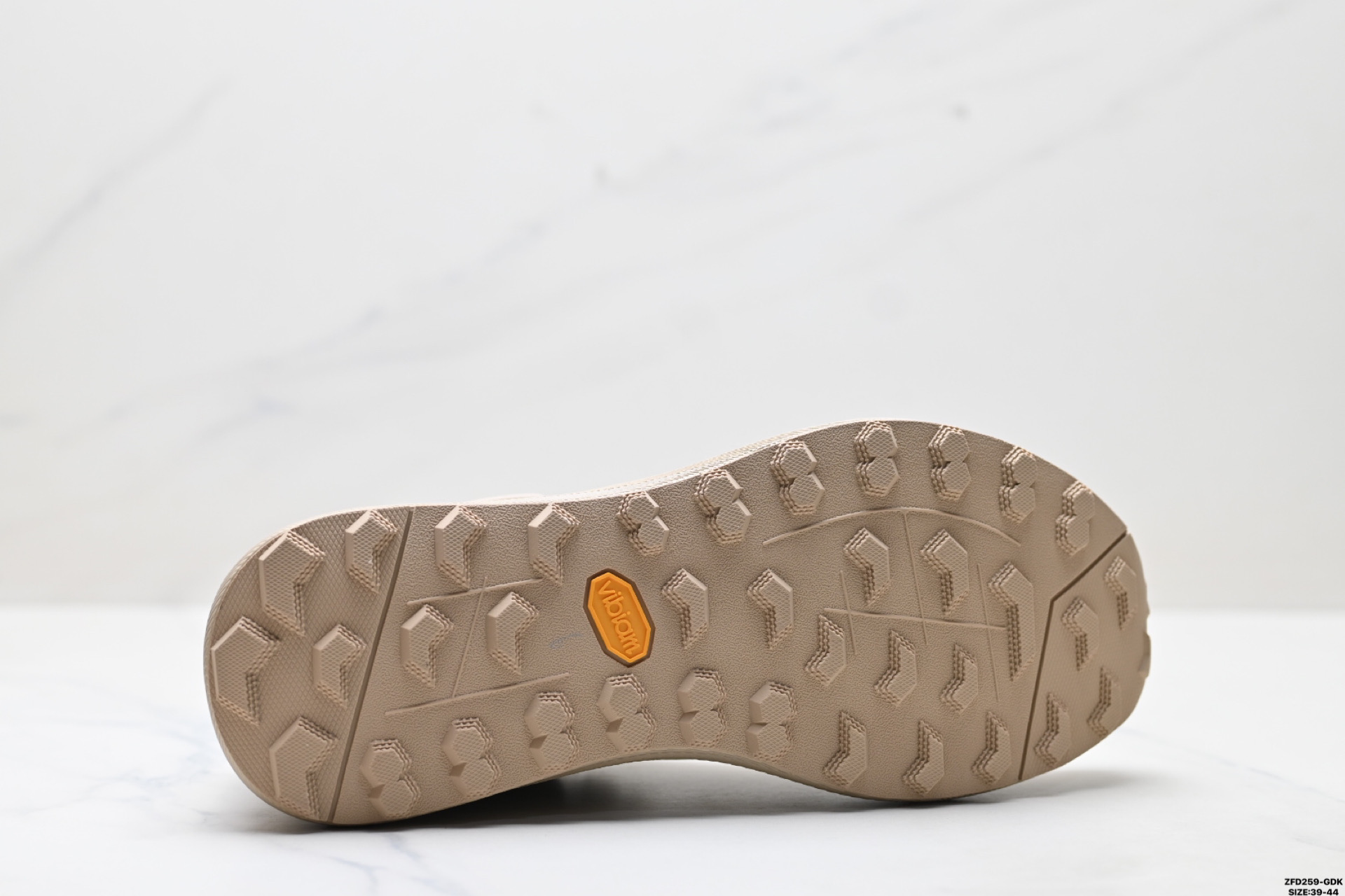 迪桑特DESCENTE EASE AIR JR GORE-TEX 时尚 舒适 百搭 防滑耐磨 低帮 生活休闲鞋 Y5233RRN22-Chinese UA Cheap High Quatity Brand Clothes Bags handbags Sneakers wholesale wholesaler seller from China Factory suppliers Fashion Clothing Shoes best Quality Beautiful Price 迪桑特DESCENTE EASE AIR JR GORE-TEX 时尚 舒适 百搭 防滑耐磨 低帮 生活休闲鞋 Y5233RRN22