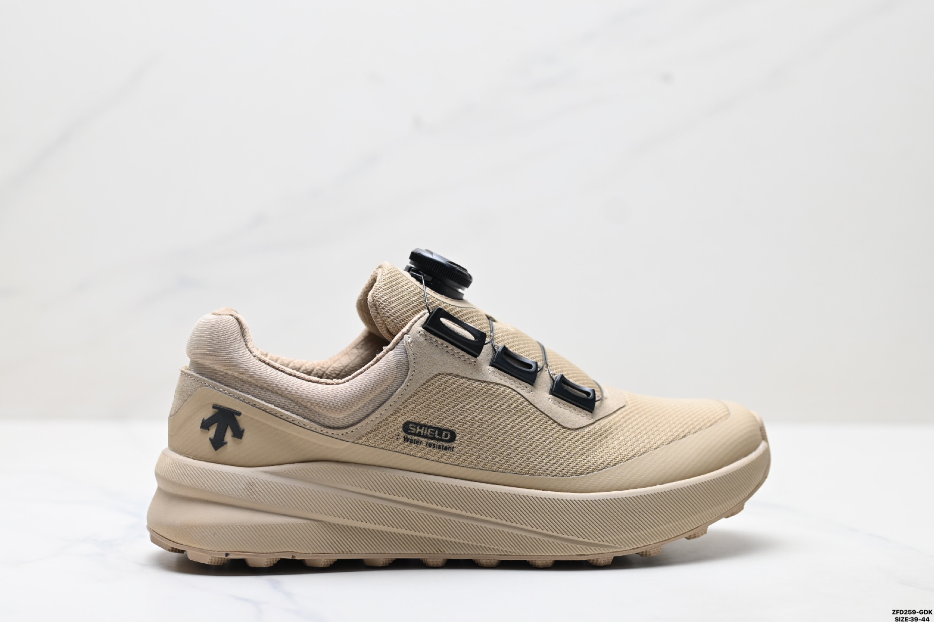 迪桑特DESCENTE DUALIS都市通勤 时尚 耐磨 低帮生活休闲鞋 Y5233RRN22