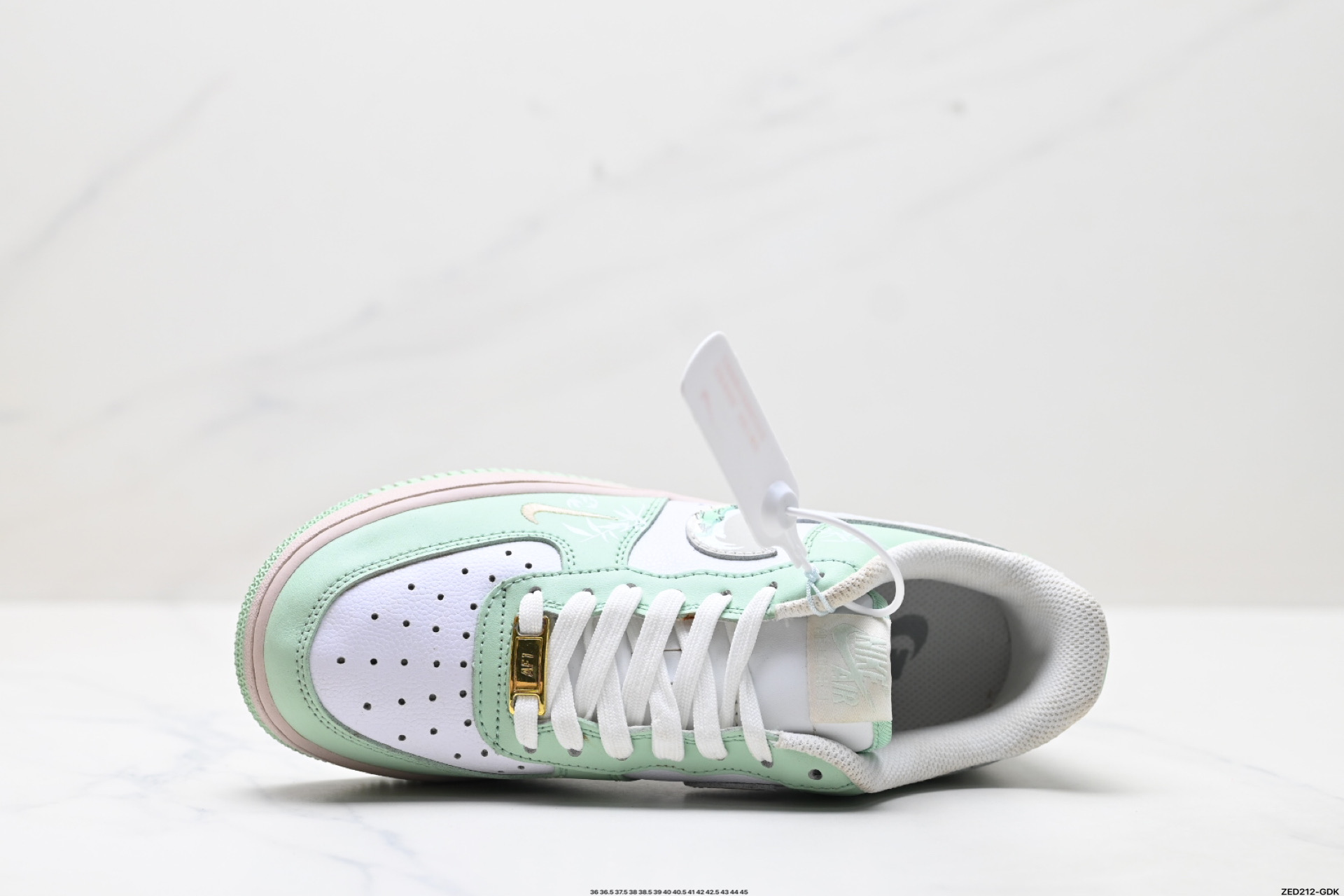 NIKE AIR FORCE 1‘07 DB3301-099-High Quatity Cheap Brand wholesale wholesaler seller Clothes Bags handbags Sneakers Top Fashion Clothing Shoes from China Factory Chinese suppliers best Quality Beautiful Price NIKE AIR FORCE 1‘07 DB3301-099