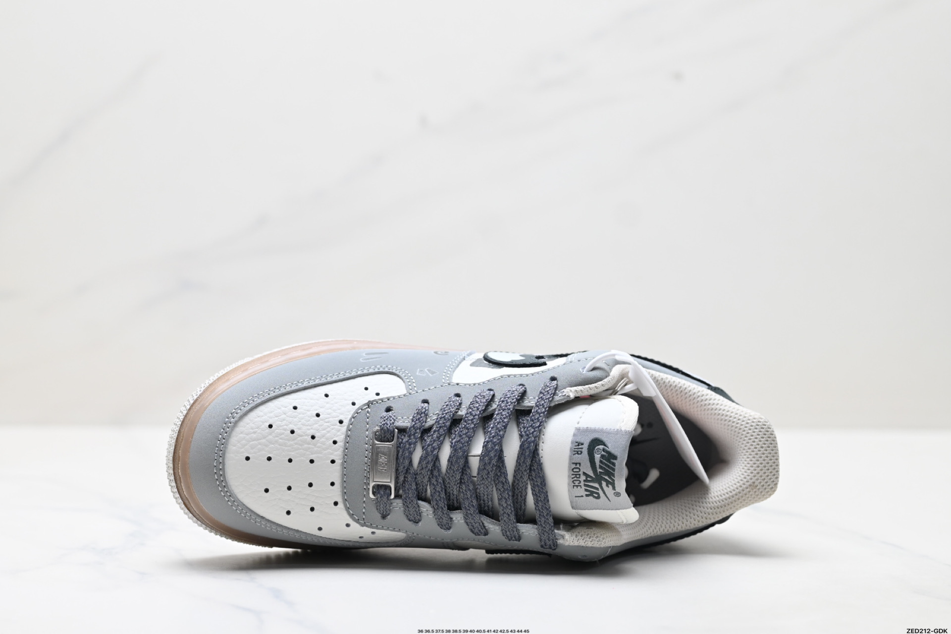 NIKE AIR FORCE 1‘07 CW1888-806-High Quatity Cheap Brand wholesale wholesaler seller Clothes Bags handbags Sneakers Top Fashion Clothing Shoes from China Factory Chinese suppliers best Quality Beautiful Price NIKE AIR FORCE 1‘07 CW1888-806