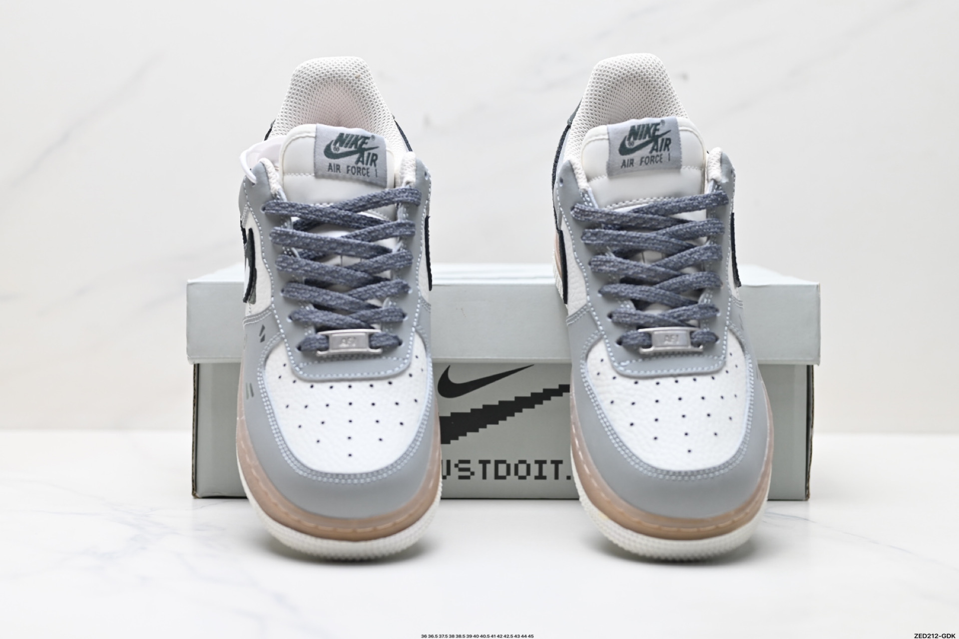 NIKE AIR FORCE 1‘07 CW1888-806-High Quatity Cheap Brand wholesale wholesaler seller Clothes Bags handbags Sneakers Top Fashion Clothing Shoes from China Factory Chinese suppliers best Quality Beautiful Price NIKE AIR FORCE 1‘07 CW1888-806