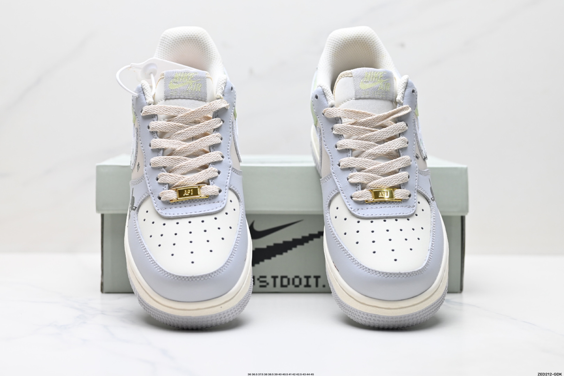 NIKE AIR FORCE 1‘07 CJ0304-510-High Quatity Cheap Brand wholesale wholesaler seller Clothes Bags handbags Sneakers Top Fashion Clothing Shoes from China Factory Chinese suppliers best Quality Beautiful Price NIKE AIR FORCE 1‘07 CJ0304-510