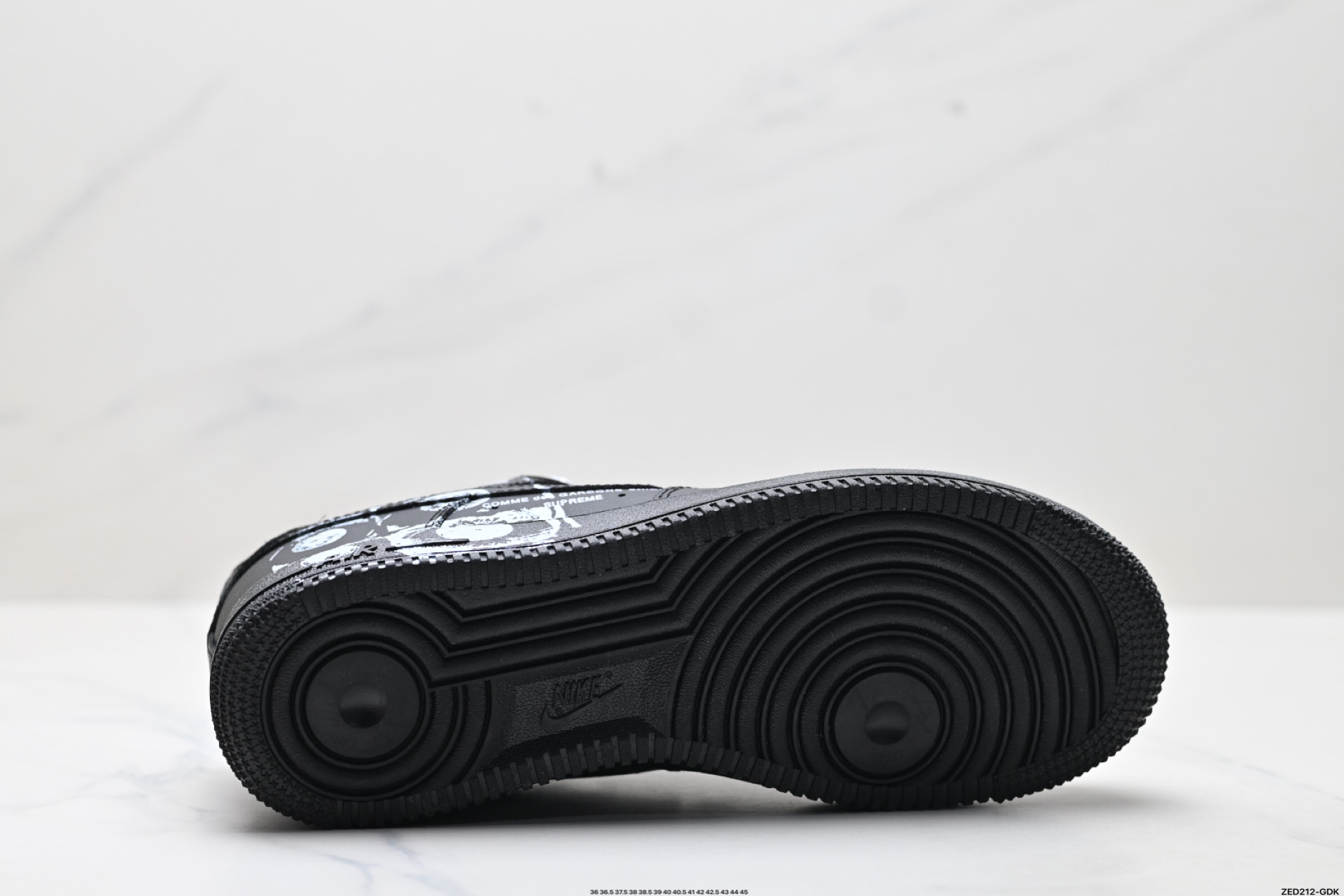 NIKE AIR FORCE 1‘07 923044-101-High Quatity Cheap Brand wholesale wholesaler seller Clothes Bags handbags Sneakers Top Fashion Clothing Shoes from China Factory Chinese suppliers best Quality Beautiful Price NIKE AIR FORCE 1‘07 923044-101