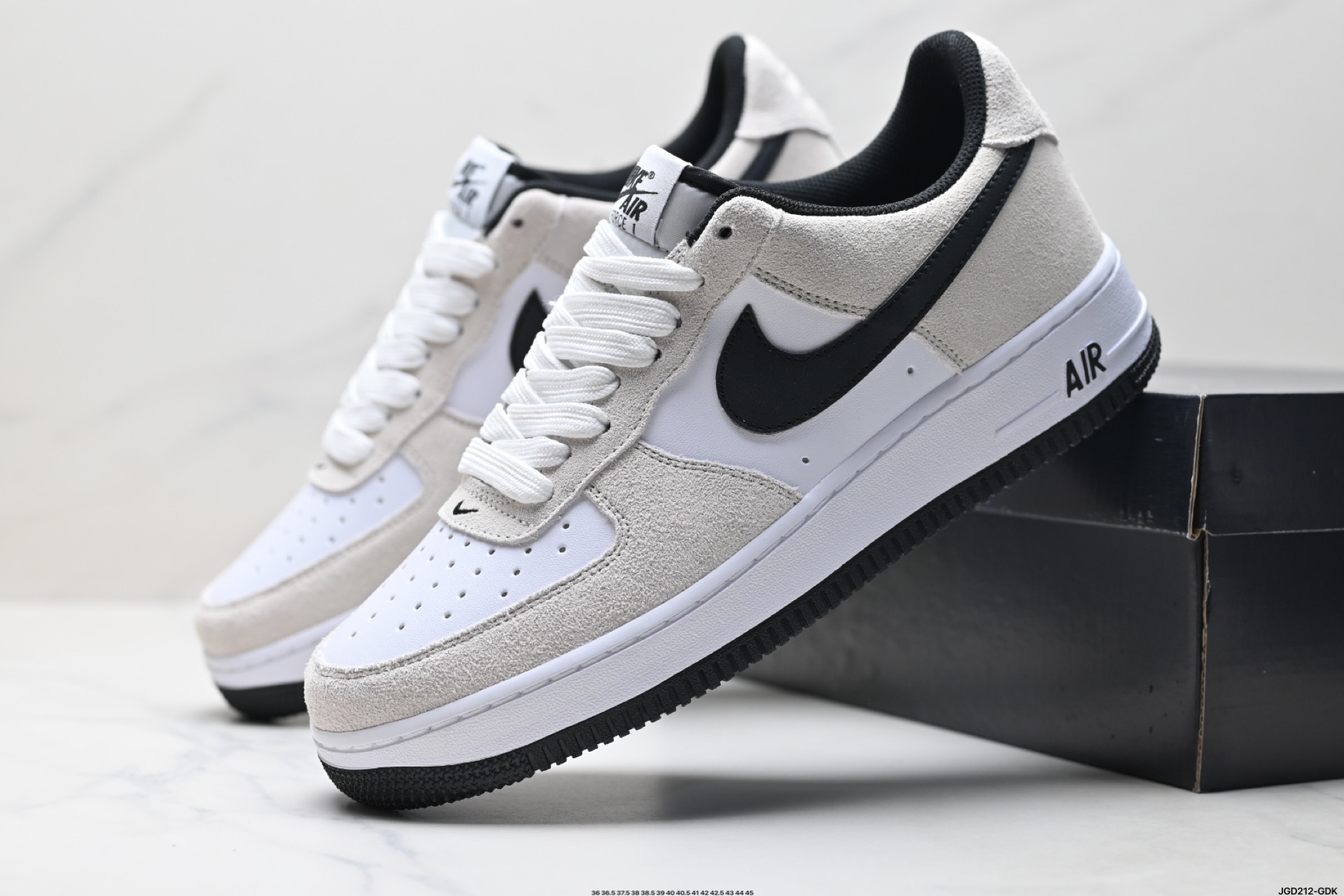 NIKE AIR FORCE 1‘07 LV8 IB6388-100-High Quatity Cheap Brand wholesale wholesaler seller Clothes Bags handbags Sneakers Top Fashion Clothing Shoes from China Factory Chinese suppliers best Quality Beautiful Price NIKE AIR FORCE 1‘07 LV8 IB6388-100