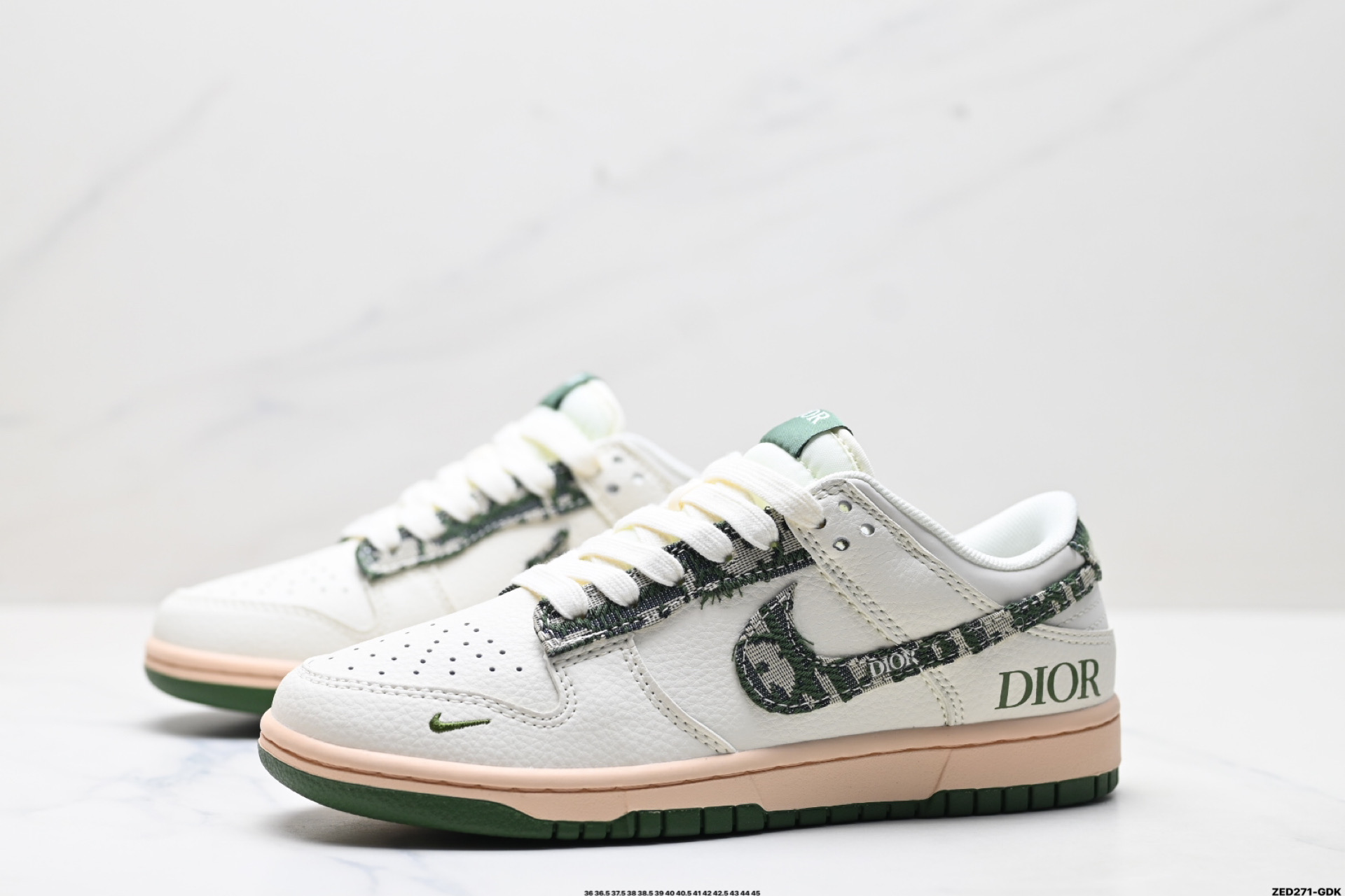 Nike Dunk Low Retro ‘DIY高端定制’耐克 低帮休闲运动板鞋 FC1688-226-High Quatity Cheap Brand wholesale wholesaler seller Clothes Bags handbags Sneakers Top Fashion Clothing Shoes from China Factory Chinese suppliers best Quality Beautiful Price Nike Dunk Low Retro ‘DIY高端定制’耐克 低帮休闲运动板鞋 FC1688-226