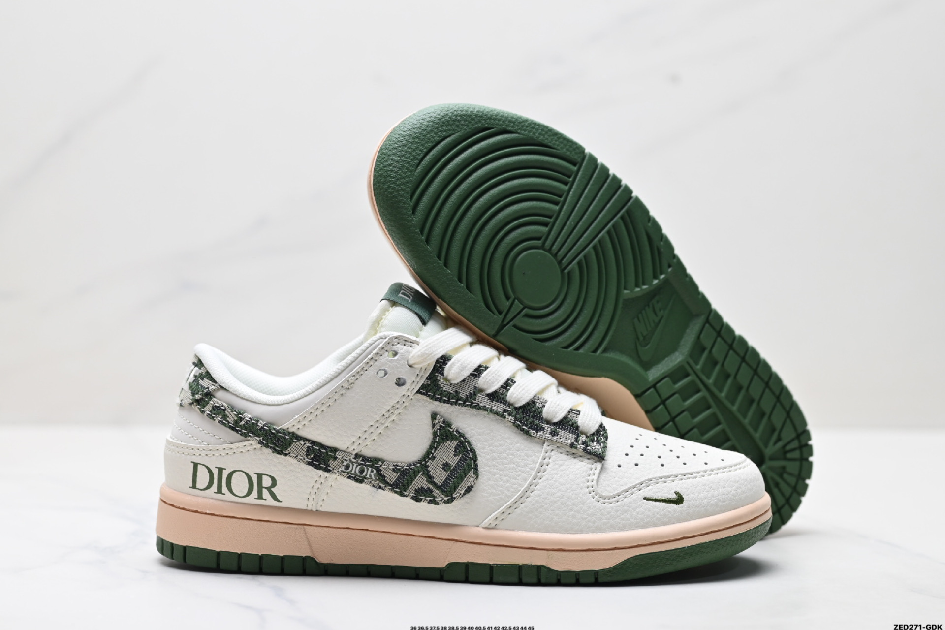 Nike Dunk Low Retro ‘DIY高端定制’耐克 低帮休闲运动板鞋 FC1688-226-High Quatity Cheap Brand wholesale wholesaler seller Clothes Bags handbags Sneakers Top Fashion Clothing Shoes from China Factory Chinese suppliers best Quality Beautiful Price Nike Dunk Low Retro ‘DIY高端定制’耐克 低帮休闲运动板鞋 FC1688-226