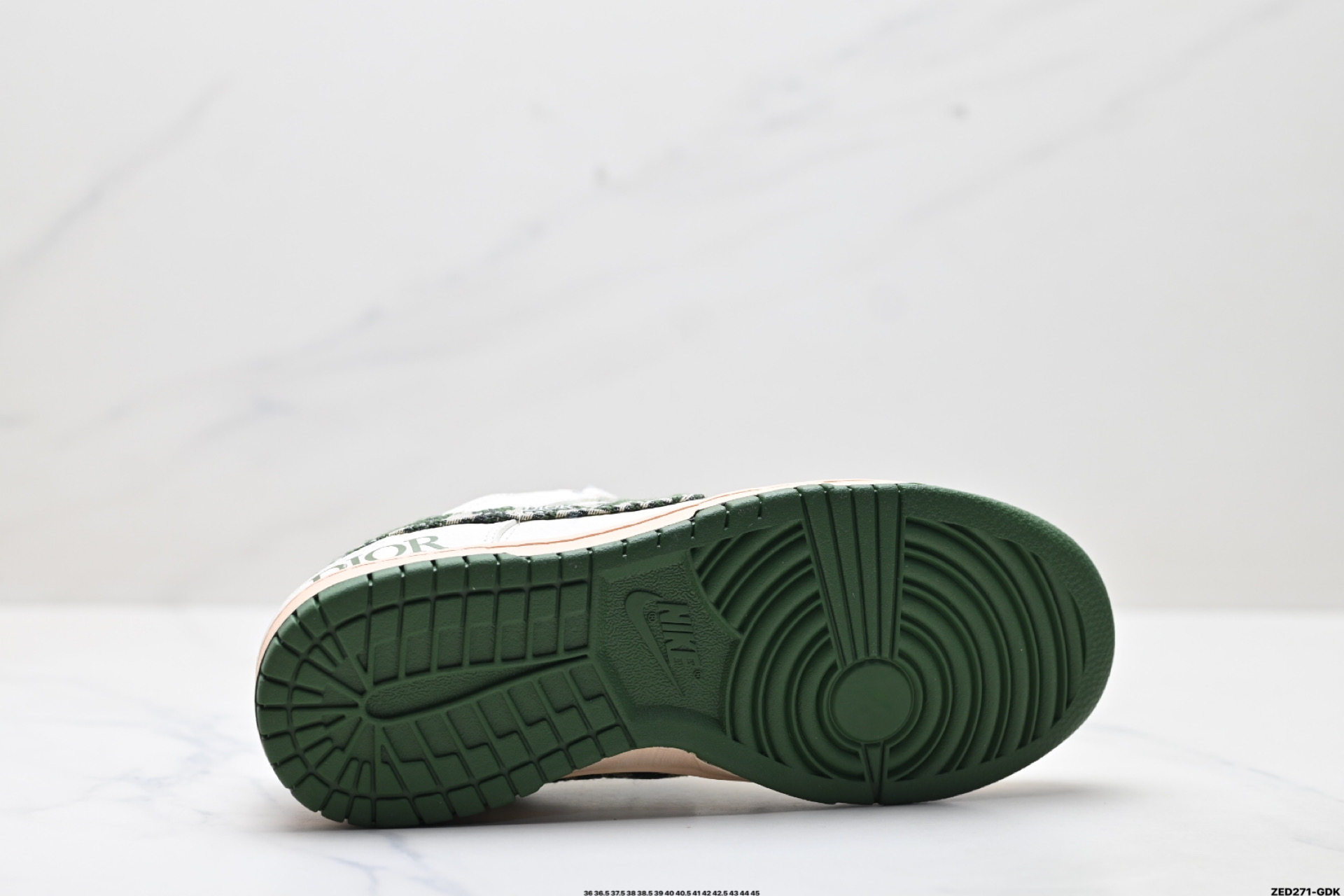 Nike Dunk Low Retro ‘DIY高端定制’耐克 低帮休闲运动板鞋 FC1688-226-High Quatity Cheap Brand wholesale wholesaler seller Clothes Bags handbags Sneakers Top Fashion Clothing Shoes from China Factory Chinese suppliers best Quality Beautiful Price Nike Dunk Low Retro ‘DIY高端定制’耐克 低帮休闲运动板鞋 FC1688-226