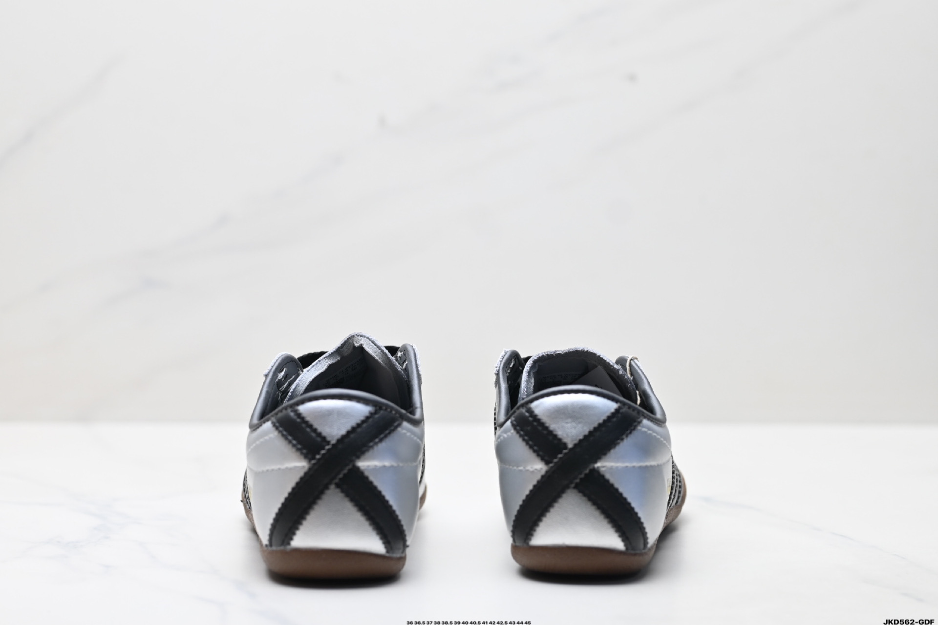 Adidas Tokyo W 舒适百搭经典休闲运动鞋  JQ3024