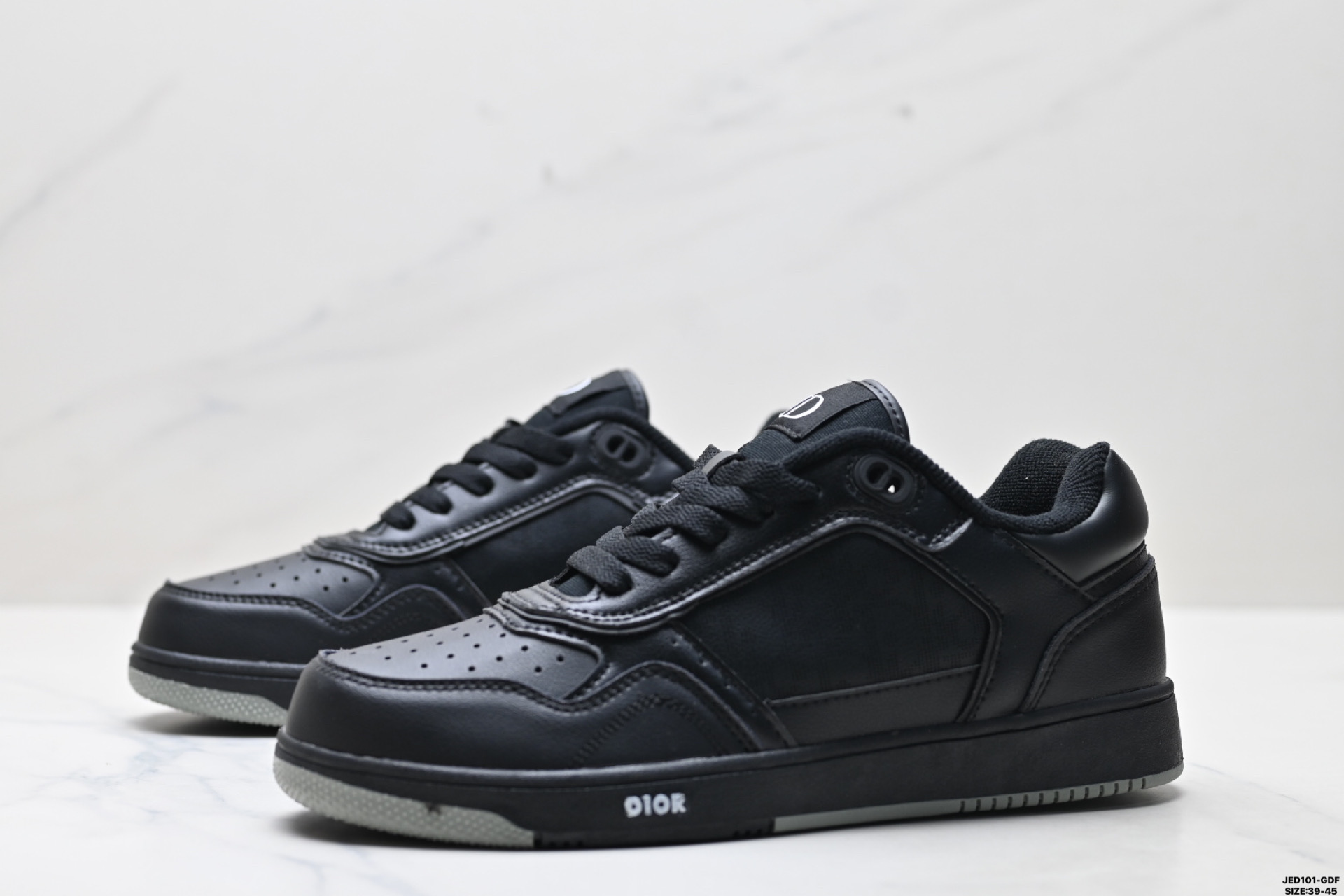 Dior B27 Zapatillas Casuales de Cuero y Tela con Logotipo, Negras, para Hombre 5 i1749054244951 1219 0 3