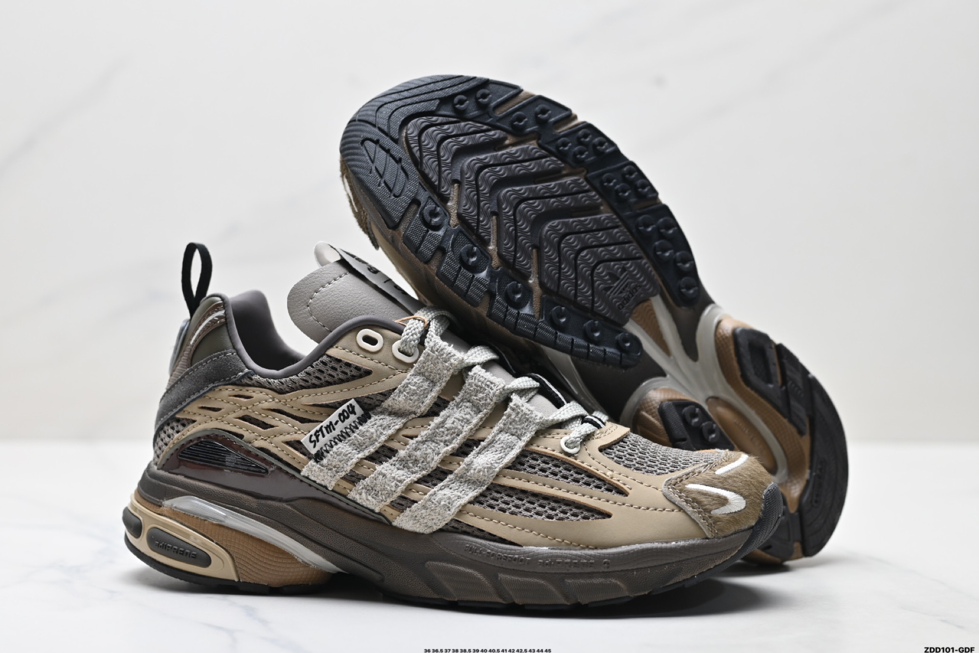 Adidas Adistar Cushion Sftm防滑耐磨 低帮 运动老爹鞋 JR8044