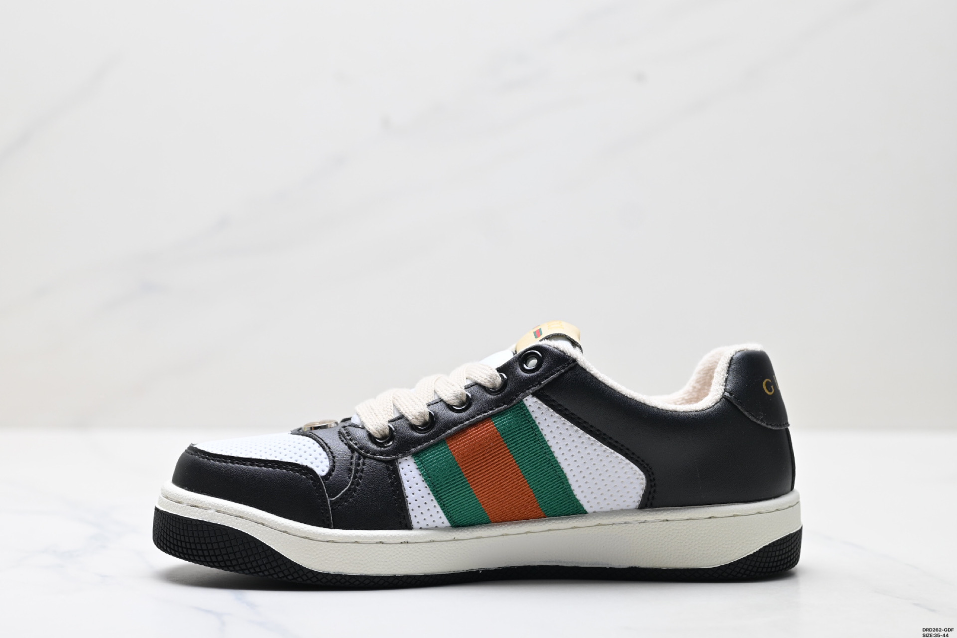 Gucci Screener: Zapatillas Retro con Diseño Distressed para un Look Vintage 4 i1749055450207 7886 0 2