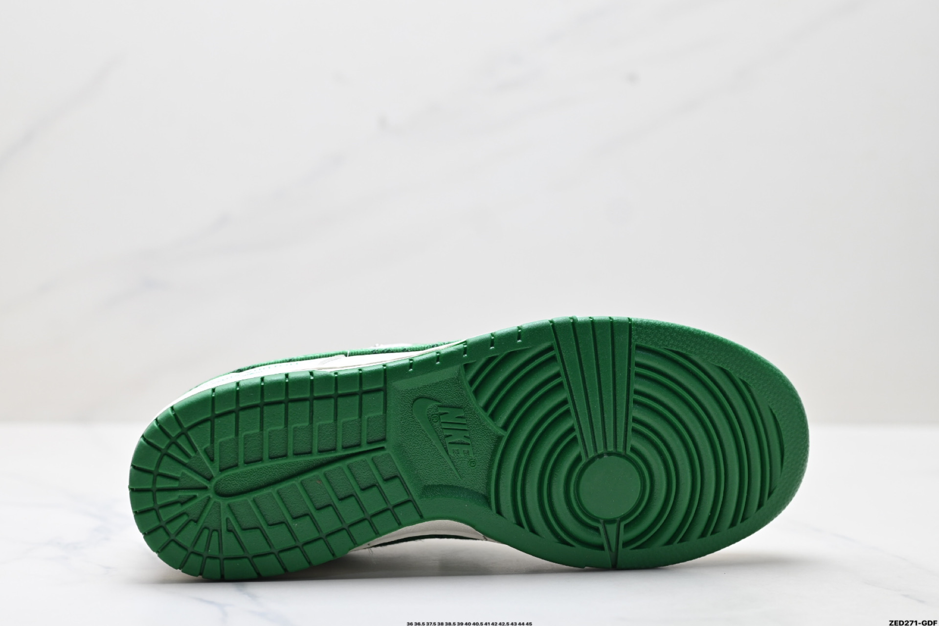 Nike Dunk Low Retro ‘DIY高端定制’耐克 低帮休闲运动板鞋 SC9772-805-High Quatity Cheap Brand wholesale wholesaler seller Clothes Bags handbags Sneakers Top Fashion Clothing Shoes from China Factory Chinese suppliers best Quality Beautiful Price Nike Dunk Low Retro ‘DIY高端定制’耐克 低帮休闲运动板鞋 SC9772-805