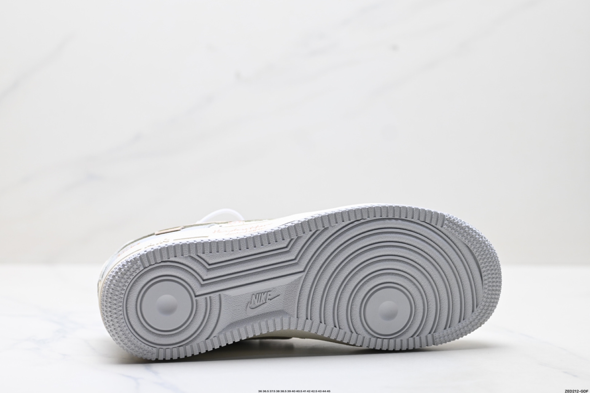 NIKE AIR FORCE 1‘07 DB3310-111-High Quatity Cheap Brand wholesale wholesaler seller Clothes Bags handbags Sneakers Top Fashion Clothing Shoes from China Factory Chinese suppliers best Quality Beautiful Price NIKE AIR FORCE 1‘07 DB3310-111