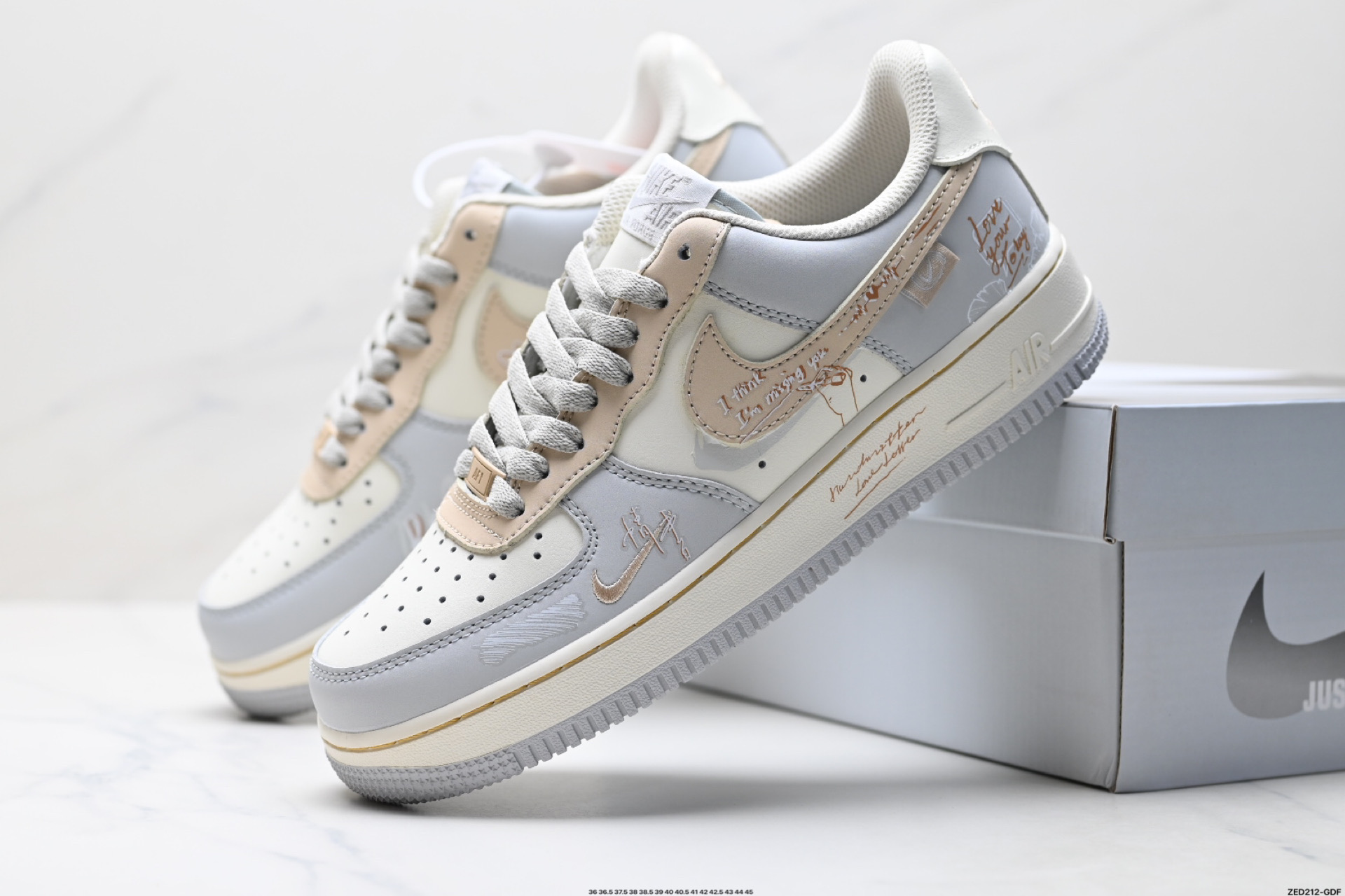 NIKE AIR FORCE 1‘07 DB3310-111-High Quatity Cheap Brand wholesale wholesaler seller Clothes Bags handbags Sneakers Top Fashion Clothing Shoes from China Factory Chinese suppliers best Quality Beautiful Price NIKE AIR FORCE 1‘07 DB3310-111