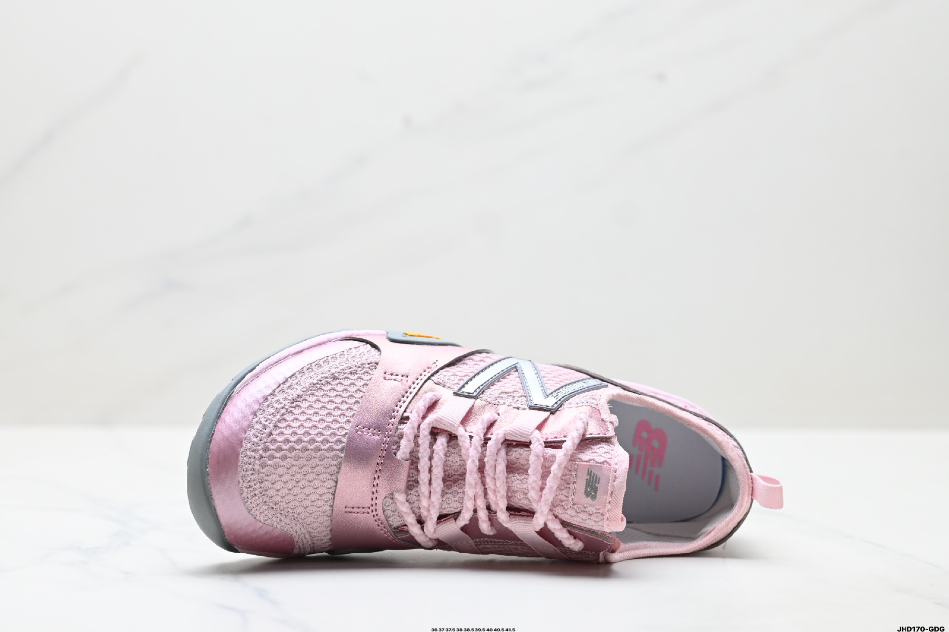 New Balance MT10系列 新百伦 薄底赤足鞋 防滑耐磨平衡轻便 低帮休闲城市通勤跑步鞋 MT10OMA-Chinese UA Cheap High Quatity Brand Clothes Bags handbags Sneakers wholesale wholesaler seller from China Factory suppliers Fashion Clothing Shoes best Quality Beautiful Price New Balance MT10系列 新百伦 薄底赤足鞋 防滑耐磨平衡轻便 低帮休闲城市通勤跑步鞋 MT10OMA