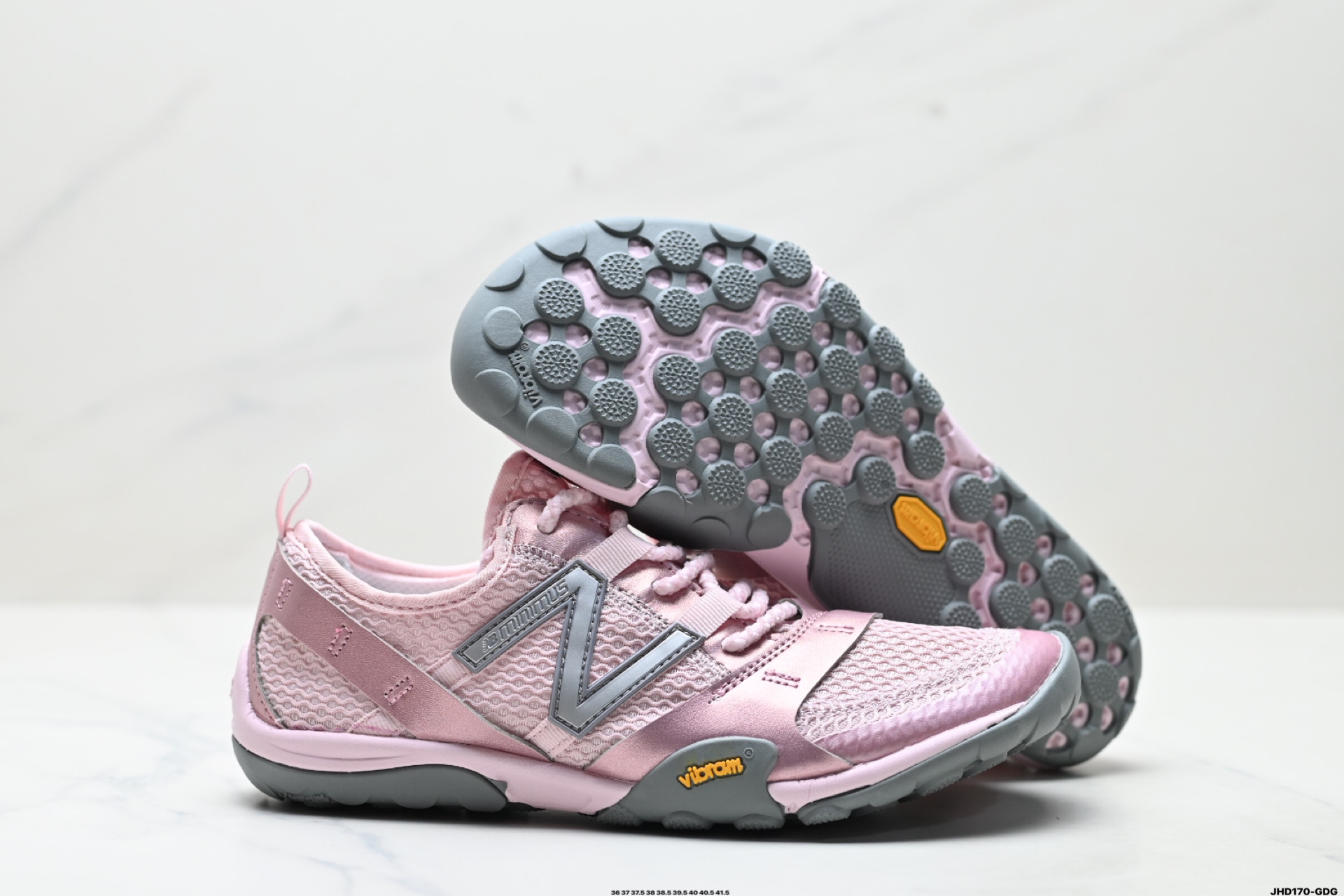 New Balance MT10系列 新百伦 薄底赤足鞋 防滑耐磨平衡轻便 低帮休闲城市通勤跑步鞋 MT10OMA-Chinese UA Cheap High Quatity Brand Clothes Bags handbags Sneakers wholesale wholesaler seller from China Factory suppliers Fashion Clothing Shoes best Quality Beautiful Price New Balance MT10系列 新百伦 薄底赤足鞋 防滑耐磨平衡轻便 低帮休闲城市通勤跑步鞋 MT10OMA