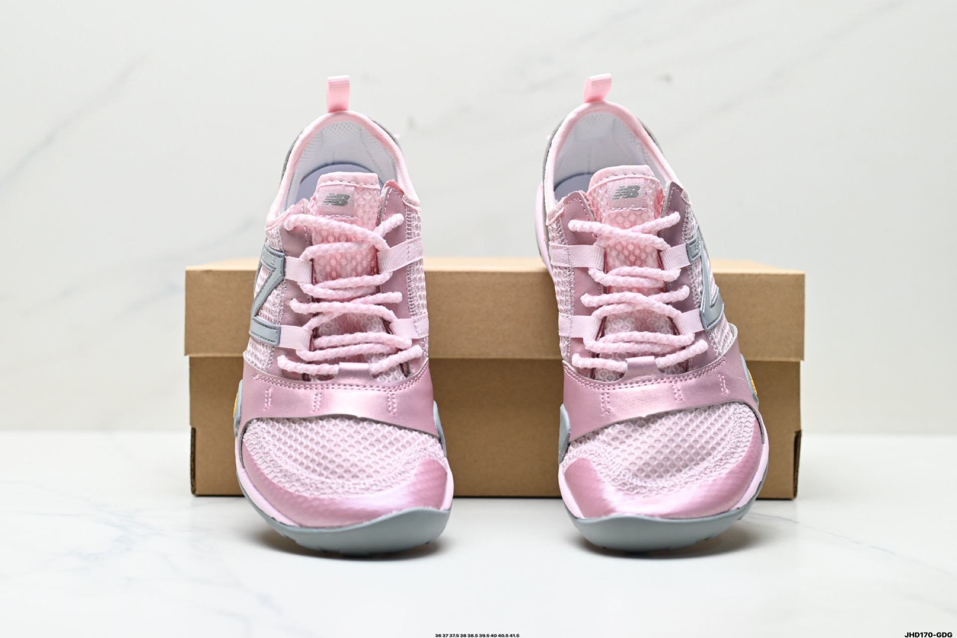 New Balance MT10系列 新百伦 薄底赤足鞋 防滑耐磨平衡轻便 低帮休闲城市通勤跑步鞋 MT10OMA-Chinese UA Cheap High Quatity Brand Clothes Bags handbags Sneakers wholesale wholesaler seller from China Factory suppliers Fashion Clothing Shoes best Quality Beautiful Price New Balance MT10系列 新百伦 薄底赤足鞋 防滑耐磨平衡轻便 低帮休闲城市通勤跑步鞋 MT10OMA