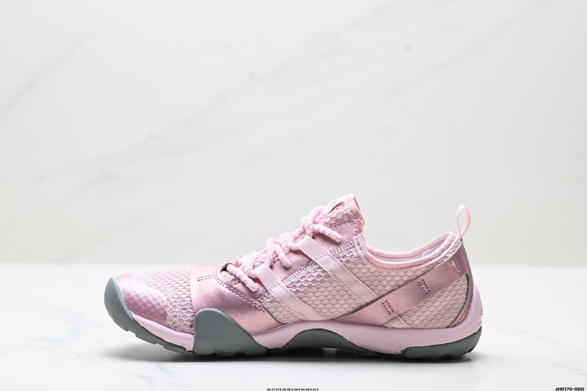 New Balance MT10系列 新百伦 薄底赤足鞋 防滑耐磨平衡轻便 低帮休闲城市通勤跑步鞋 MT10OMA-Chinese UA Cheap High Quatity Brand Clothes Bags handbags Sneakers wholesale wholesaler seller from China Factory suppliers Fashion Clothing Shoes best Quality Beautiful Price New Balance MT10系列 新百伦 薄底赤足鞋 防滑耐磨平衡轻便 低帮休闲城市通勤跑步鞋 MT10OMA