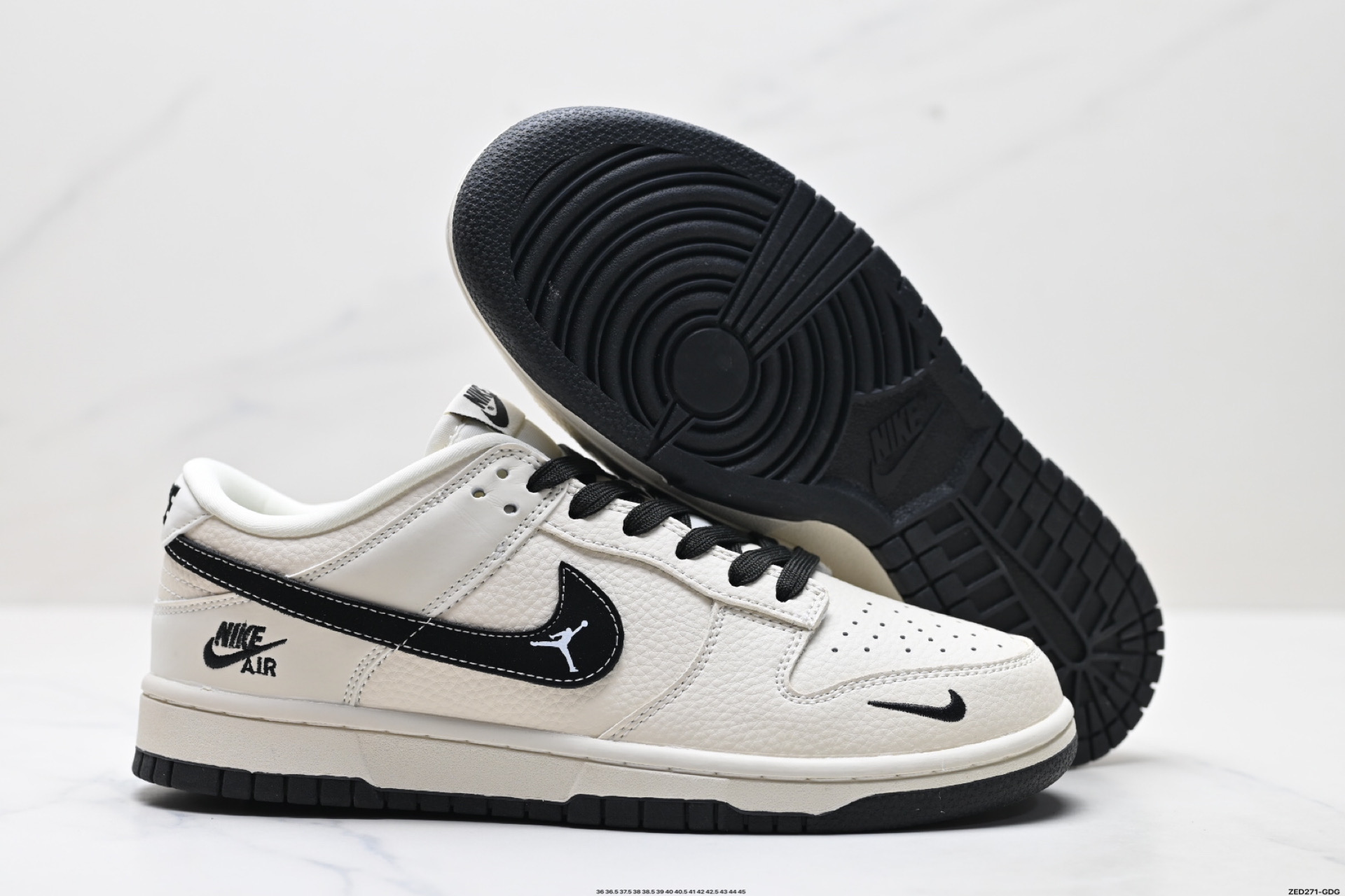 Nike Dunk Low Retro ‘DIY高端定制’耐克 低帮休闲运动板鞋 LW1818-118-High Quatity Cheap Brand wholesale wholesaler seller Clothes Bags handbags Sneakers Top Fashion Clothing Shoes from China Factory Chinese suppliers best Quality Beautiful Price Nike Dunk Low Retro ‘DIY高端定制’耐克 低帮休闲运动板鞋 LW1818-118