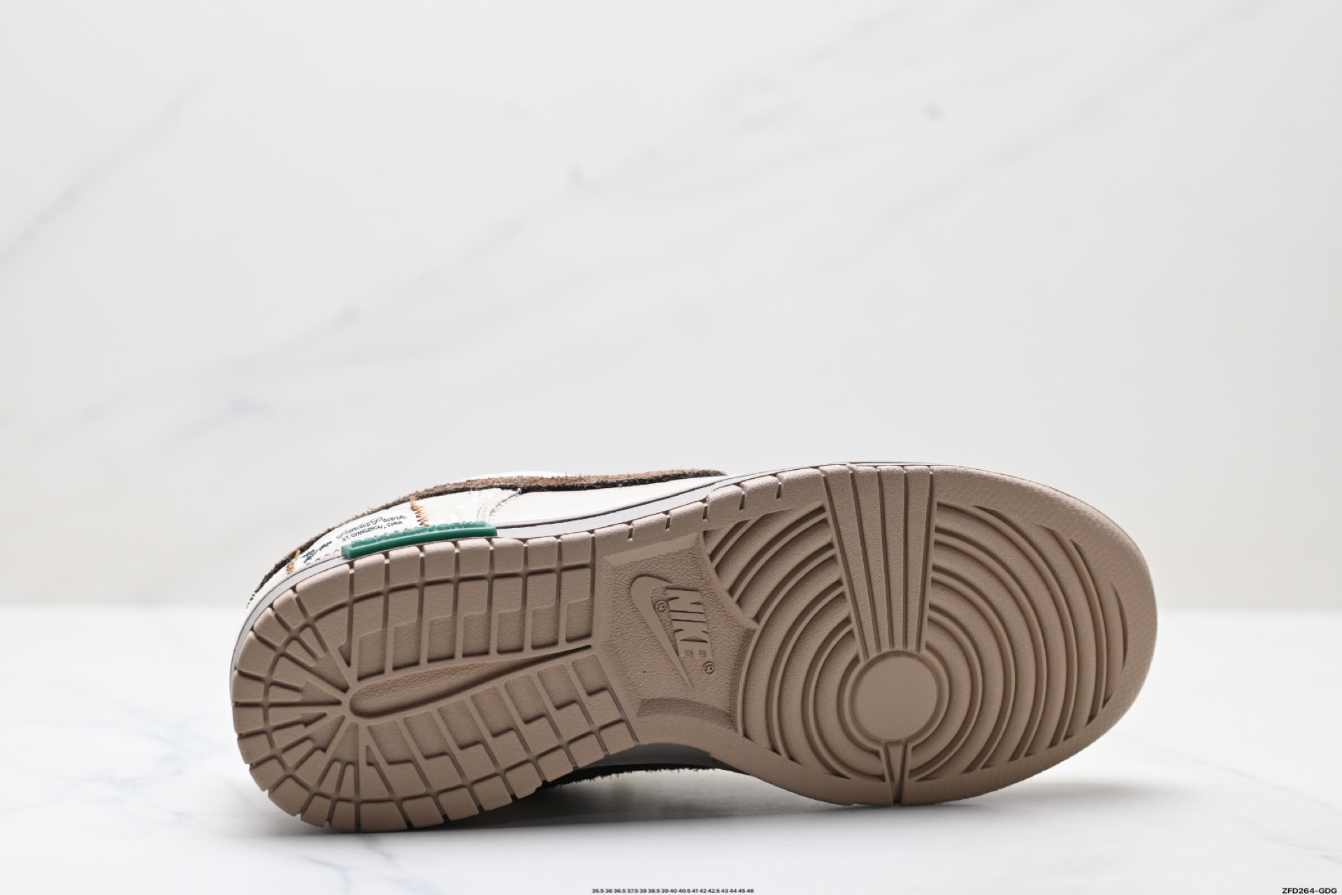 Nike Dunk Low Retro ‘DIY高端定制’耐克 低帮休闲运动板鞋 HQ1175-240-High Quatity Cheap Brand wholesale wholesaler seller Clothes Bags handbags Sneakers Top Fashion Clothing Shoes from China Factory Chinese suppliers best Quality Beautiful Price Nike Dunk Low Retro ‘DIY高端定制’耐克 低帮休闲运动板鞋 HQ1175-240