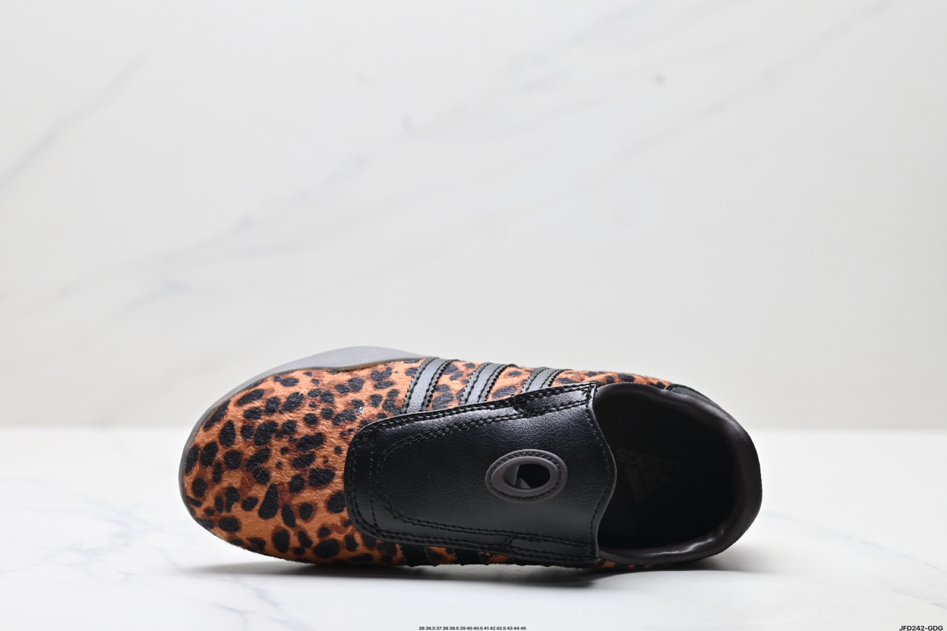 阿迪达斯三叶草TAEKWONDO MEI春季新款一脚蹬德训鞋 花纹跆拳道鞋 JS0298